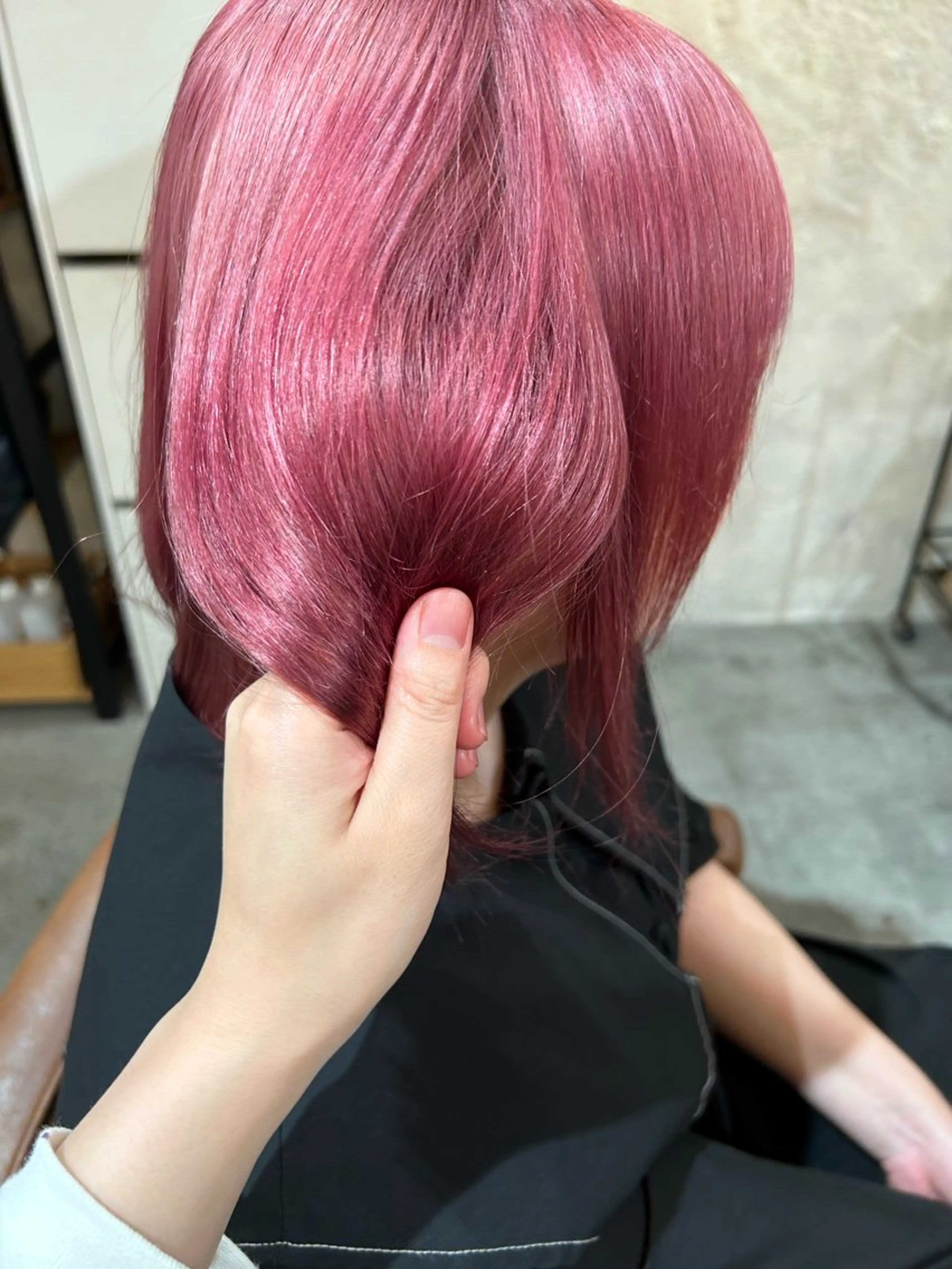 ミディアム カラー ブリーチ カット ヘアカラー 梅田/透明感カラー ボブレイヤーきょうかのヘアスタイル