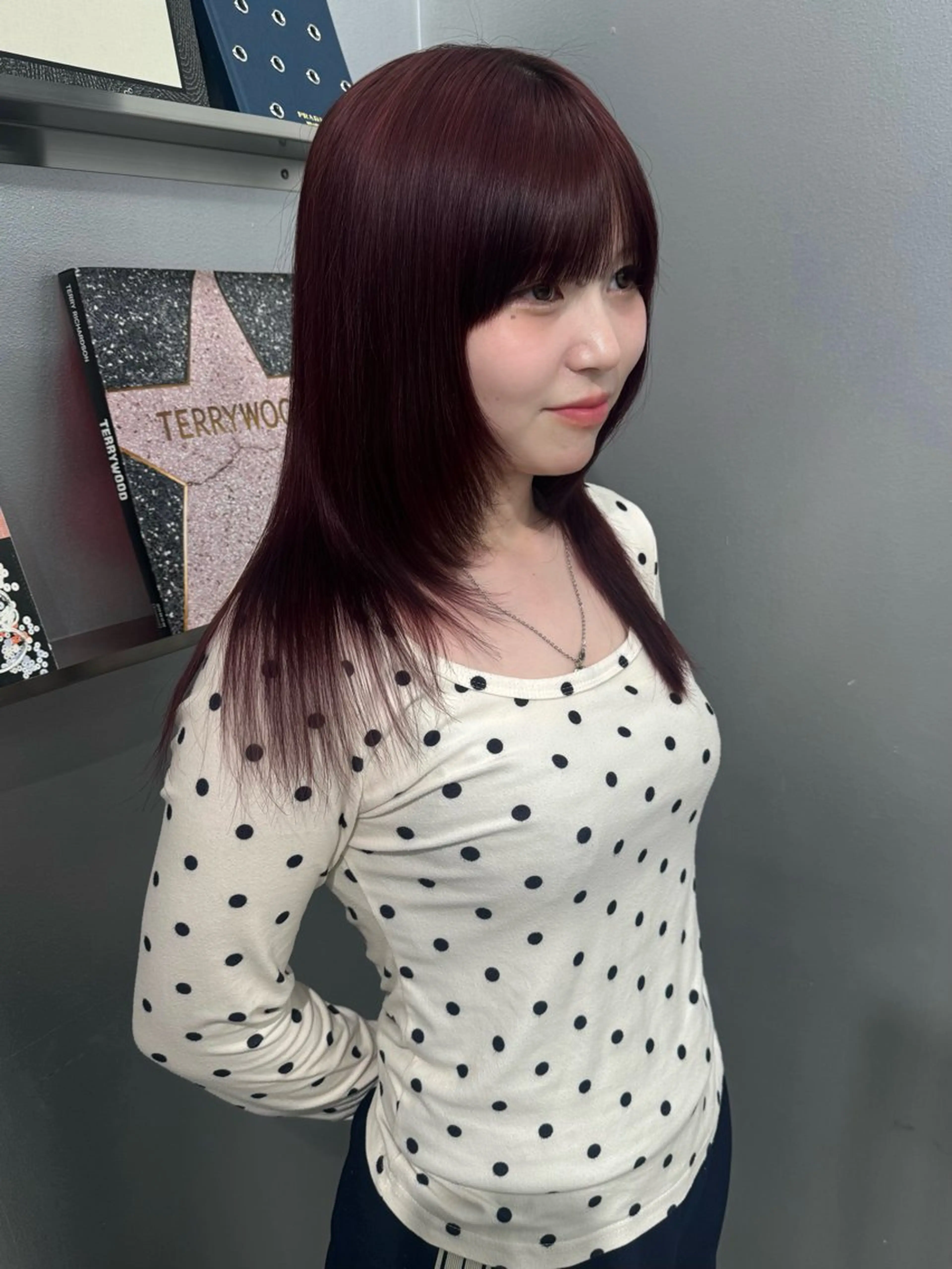 ロング カラー ヘアカラー PELE ハイトーン RIMUのヘアスタイル