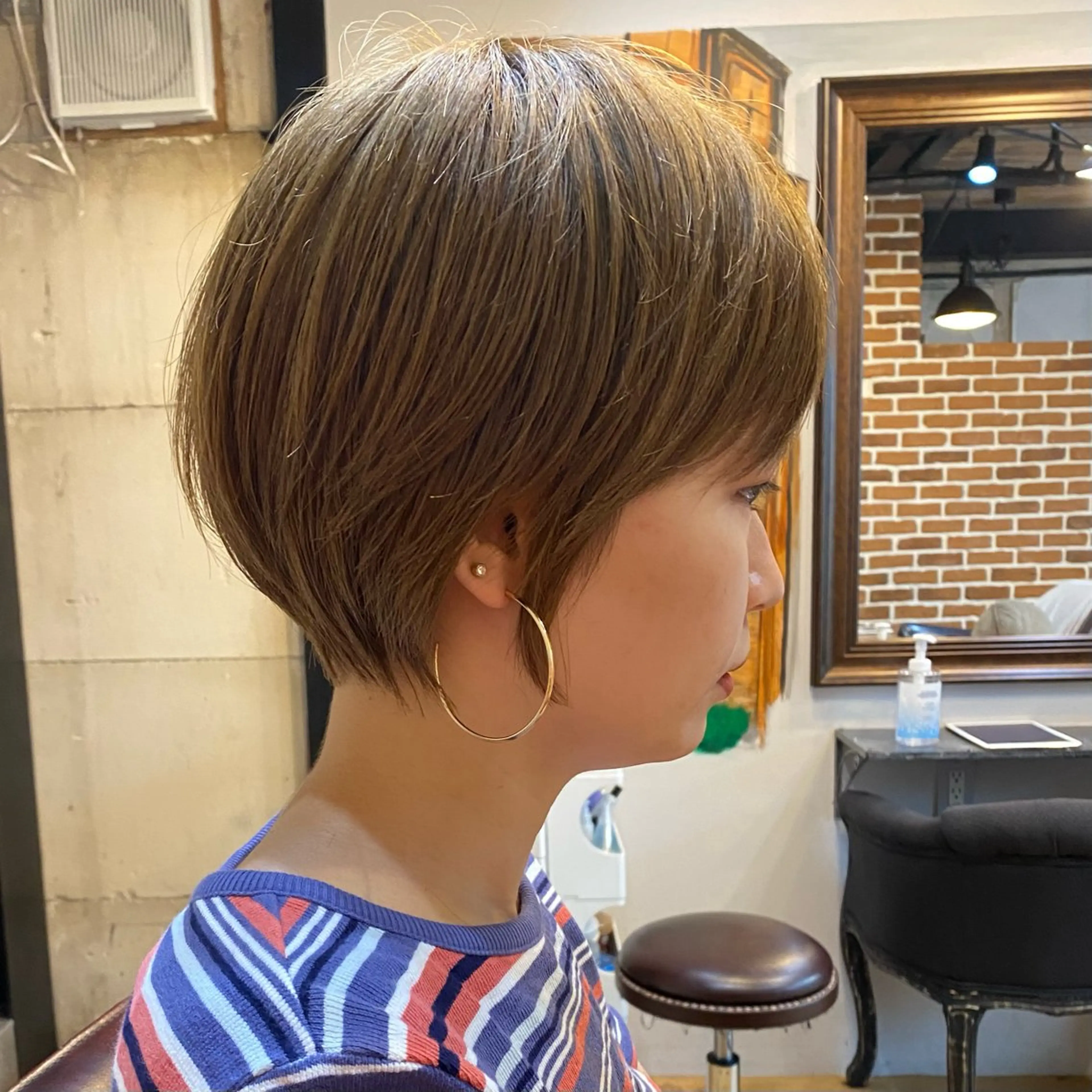 ショート ハイライト 髪質改善 レイヤーカット ショートヘア また会いたくなる 美容師【KENTA】のヘアスタイル