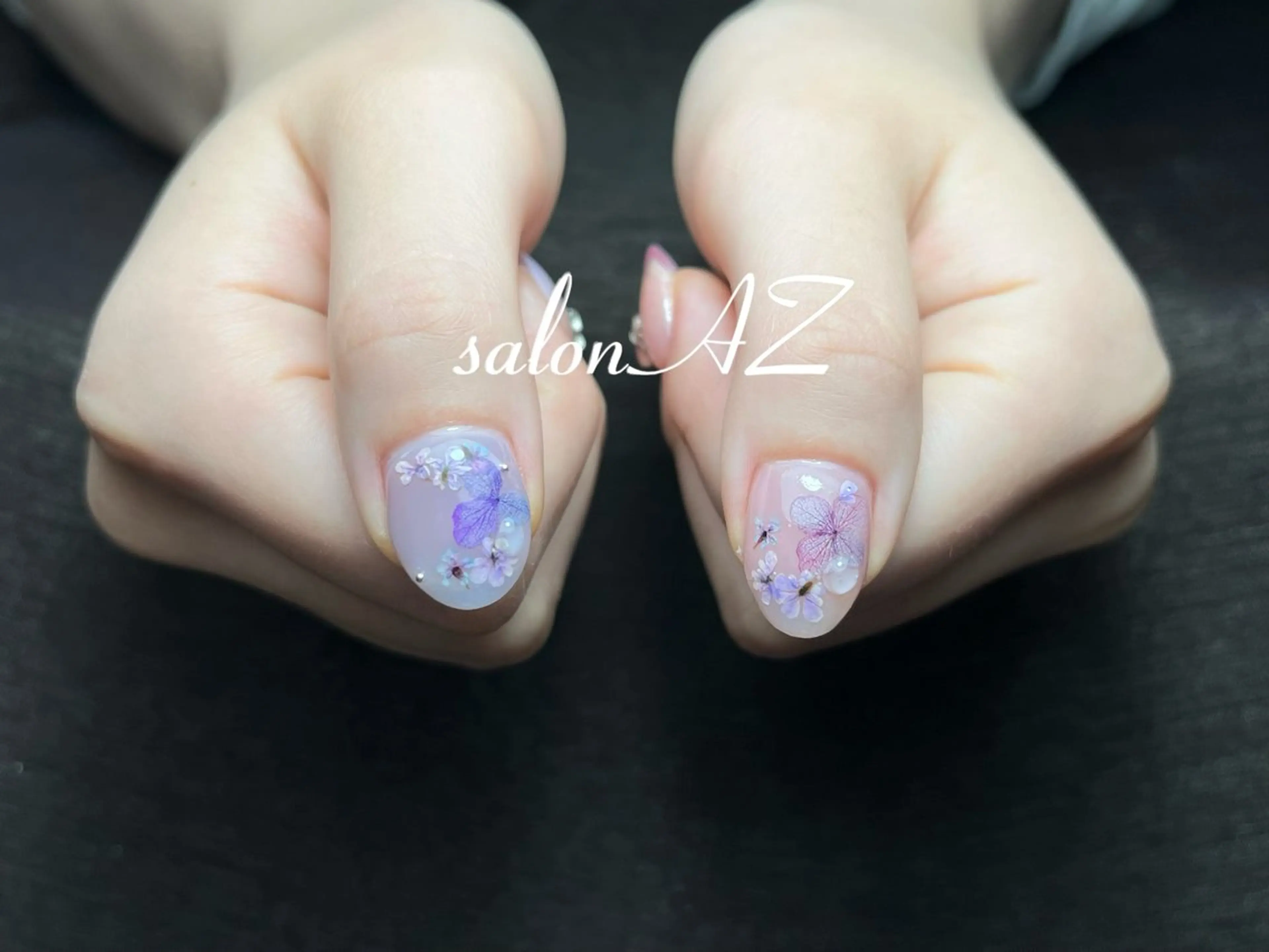 ネイル アートネイル 長さ出し フットネイル フレンチネイル ジェルネイル ハンドネイル salonAZ トップネイリストのネイルデザイン