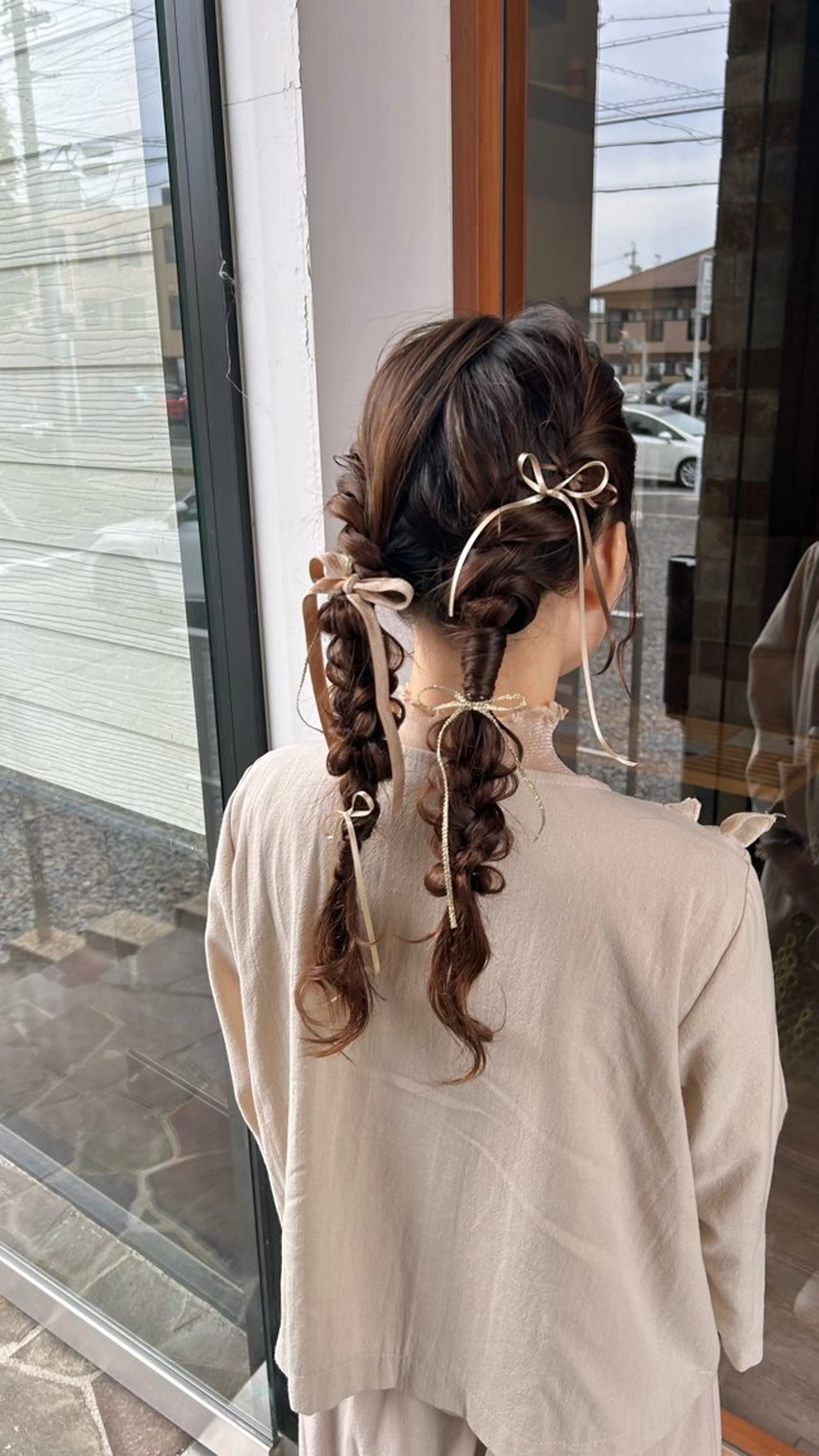 ロング 村松 麻菜のヘアスタイル