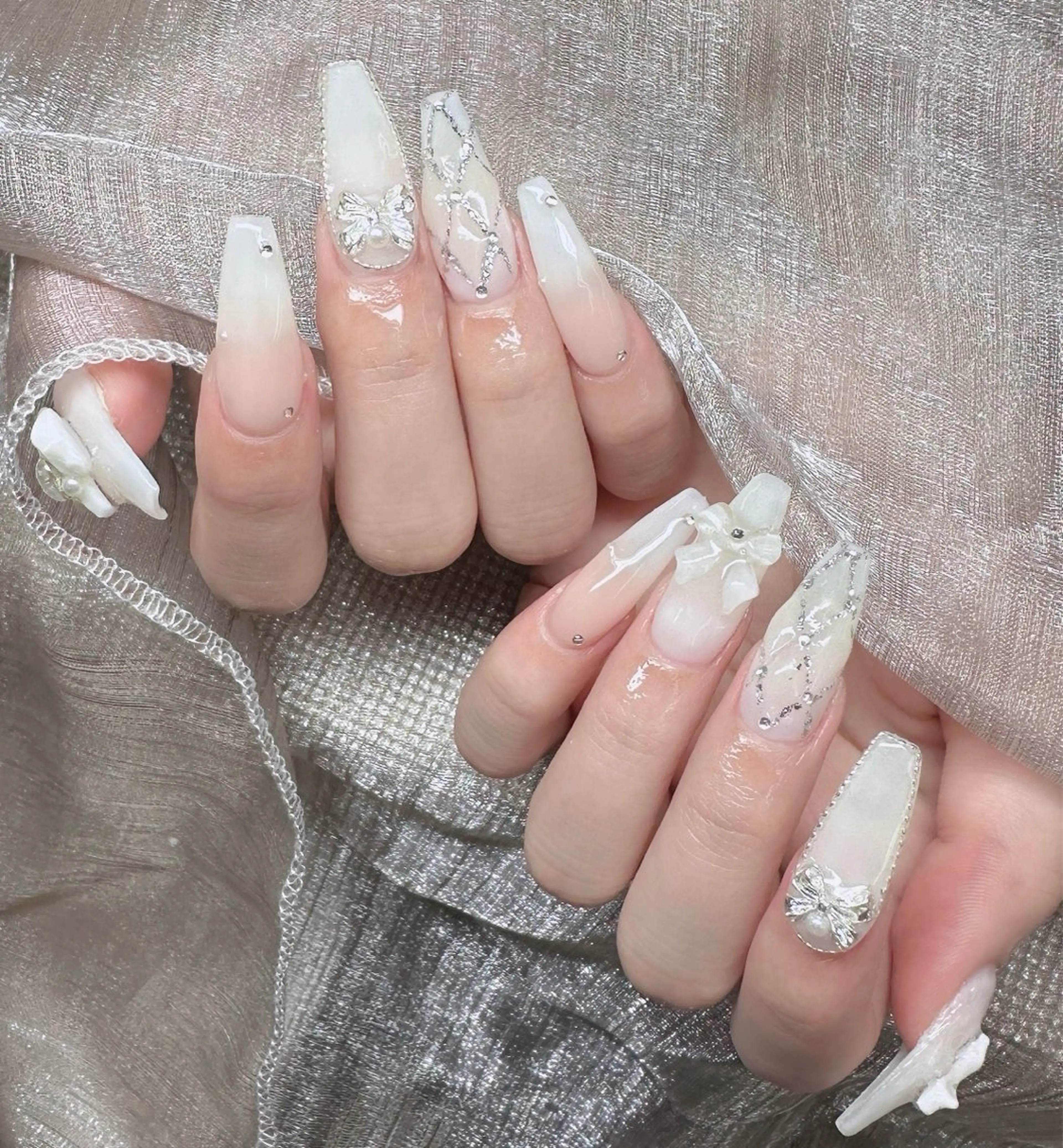 ネイル ロングネイル マグネットネイル リボン 夏ネイル スーパーロングネイル ハンドネイル Hani Nail XUKAのネイルデザイン