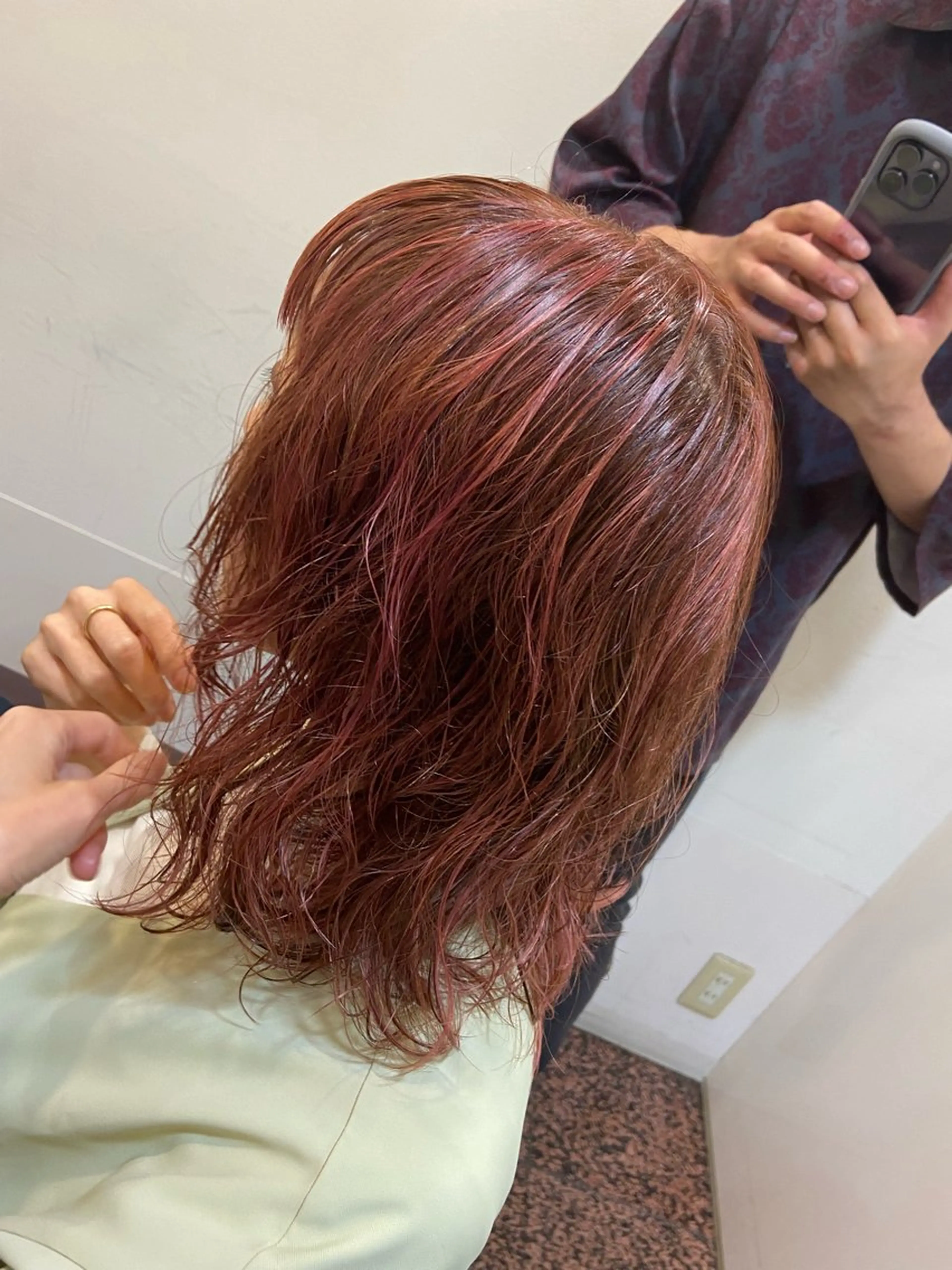 ミディアム パーマ Luexe所属・河辺 璃久のヘアスタイル