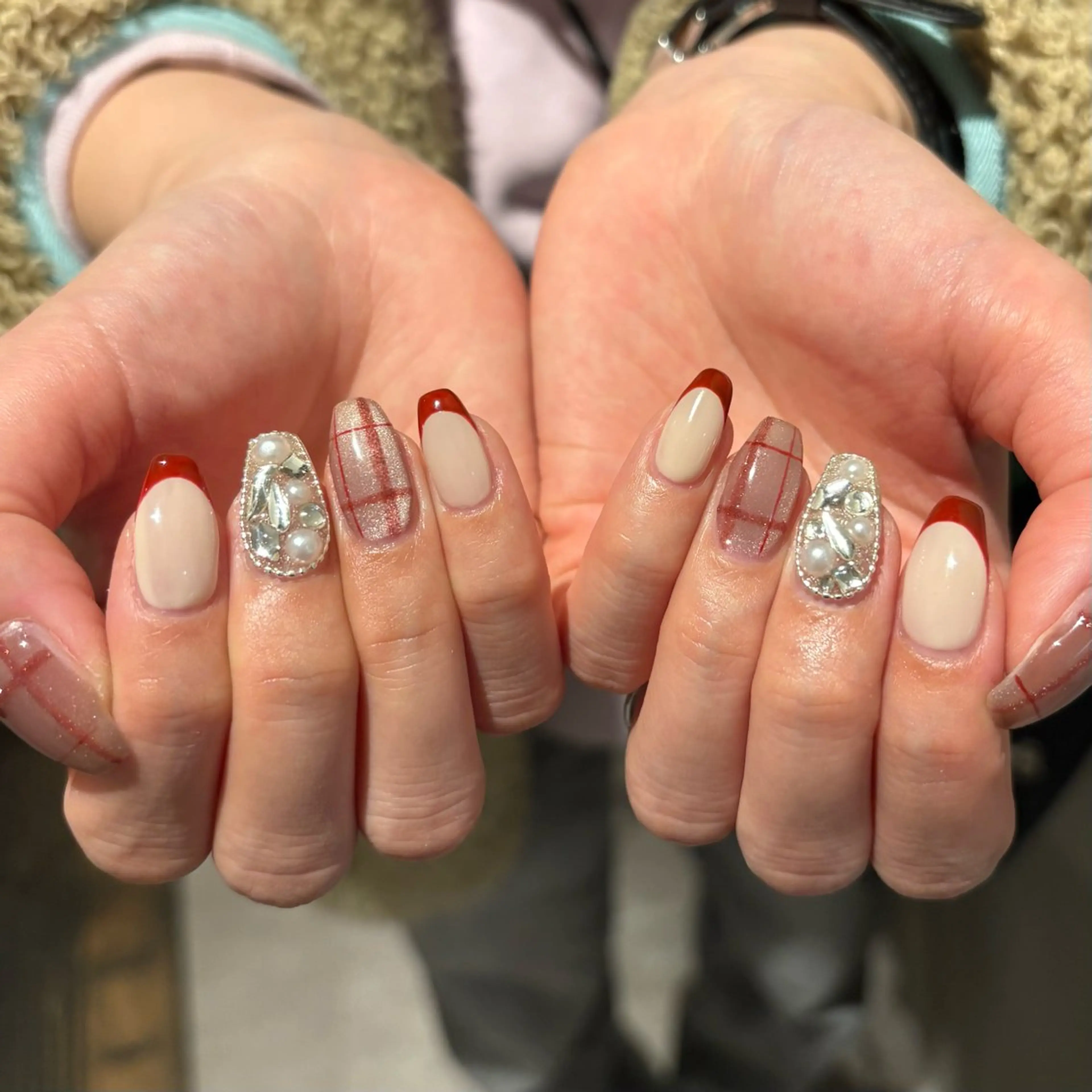 ネイル ハンドネイル io COCOROのネイルデザイン