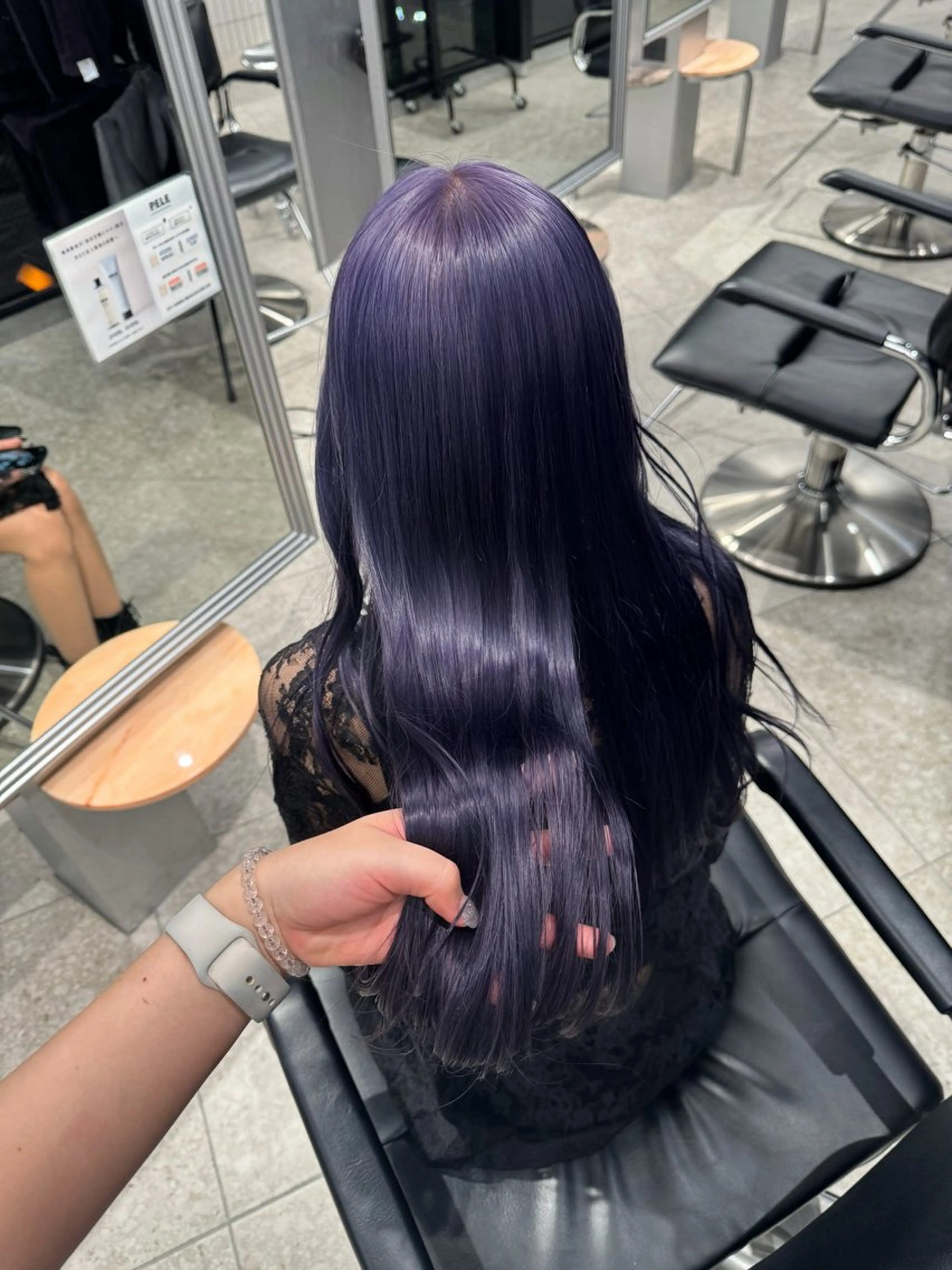 ロング カラー カット ヘアカラー PELE ハイトーン RIMUのヘアスタイル