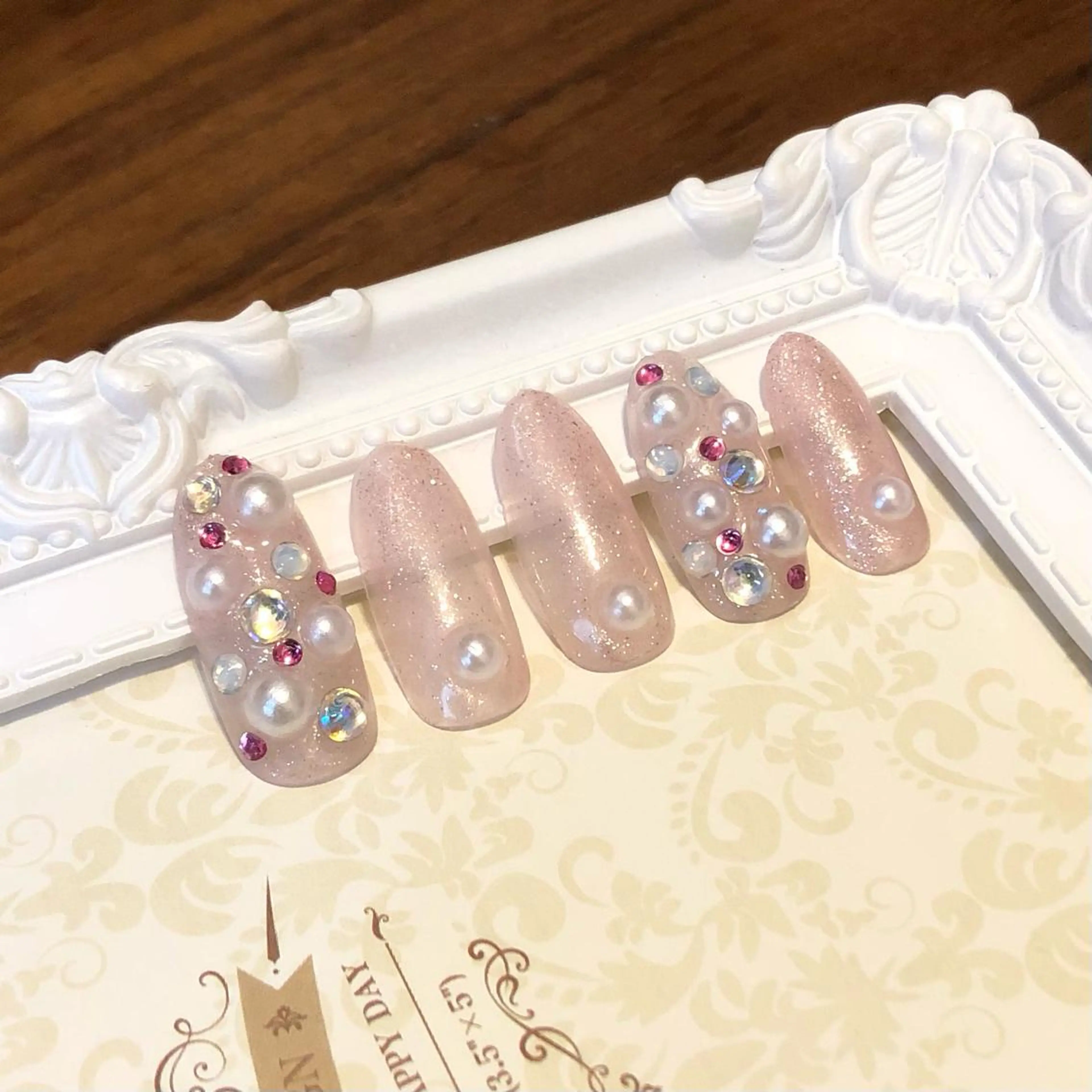 ネイル licolino所属・nailsalon Honeymeのネイルデザイン
