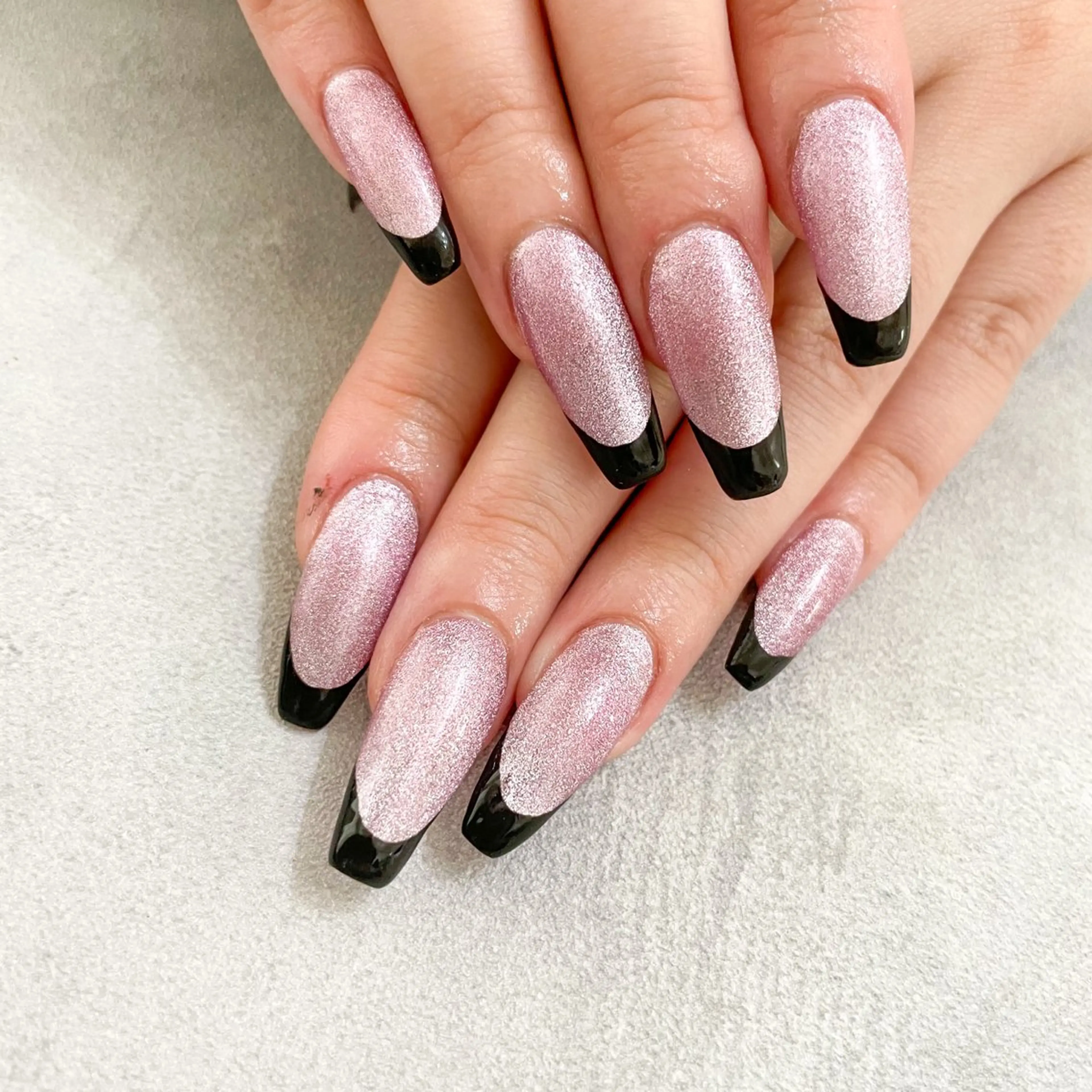 ネイル ハンドネイル ゴテゴテ💙ワンホン リオナのネイルデザイン