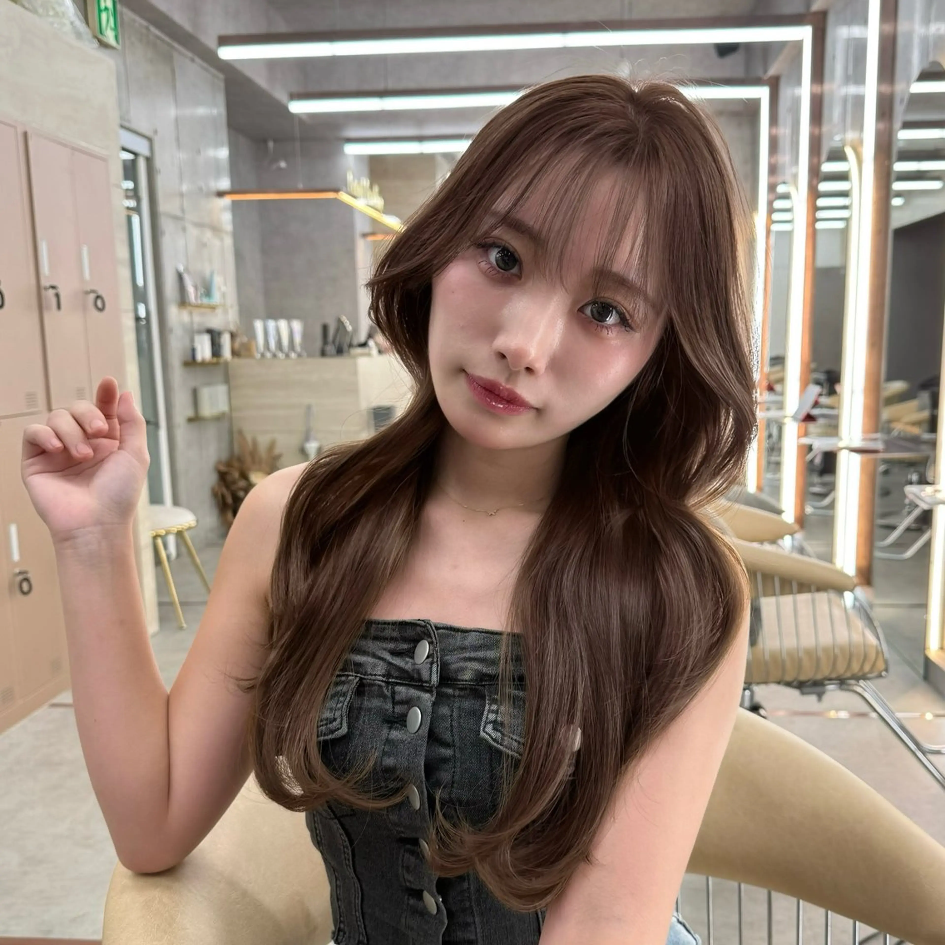 ロング カラー カット トリートメント 韓国レイヤー🩵ダメ ージレスケアカラーのヘアスタイル