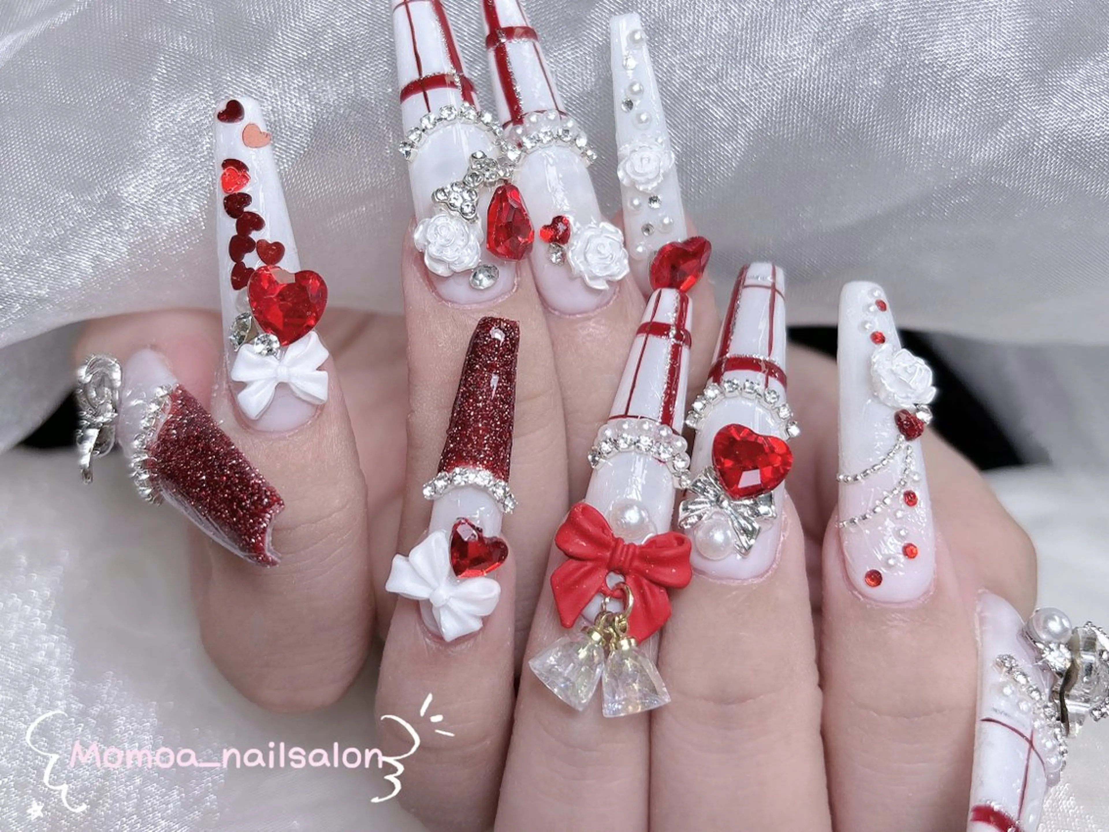 ネイル 成人式 ロングネイル マグネットネイル 大理石ネイル(マーブル) 持ち込み ハンドネイル MoMoA Nail ネイル長さ出し専門店のネイルデザイン