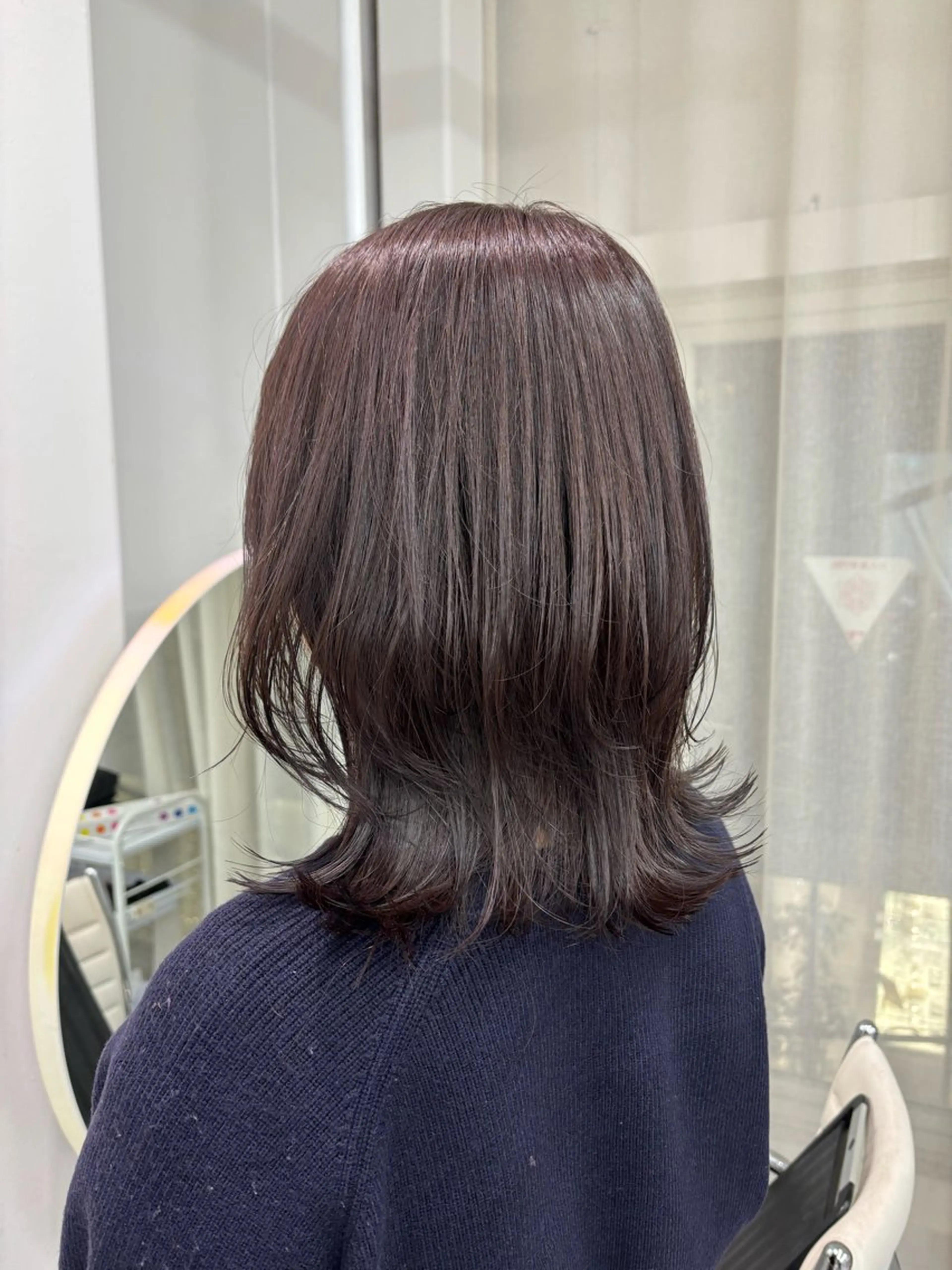 ミディアム カラー グレージュ ラベンダーカラー ラベンダーグレージュ ラベンダーグレー レイヤーカット カット ヘアカラー トリートメント レイヤーカット🎀 kanaのヘアスタイル