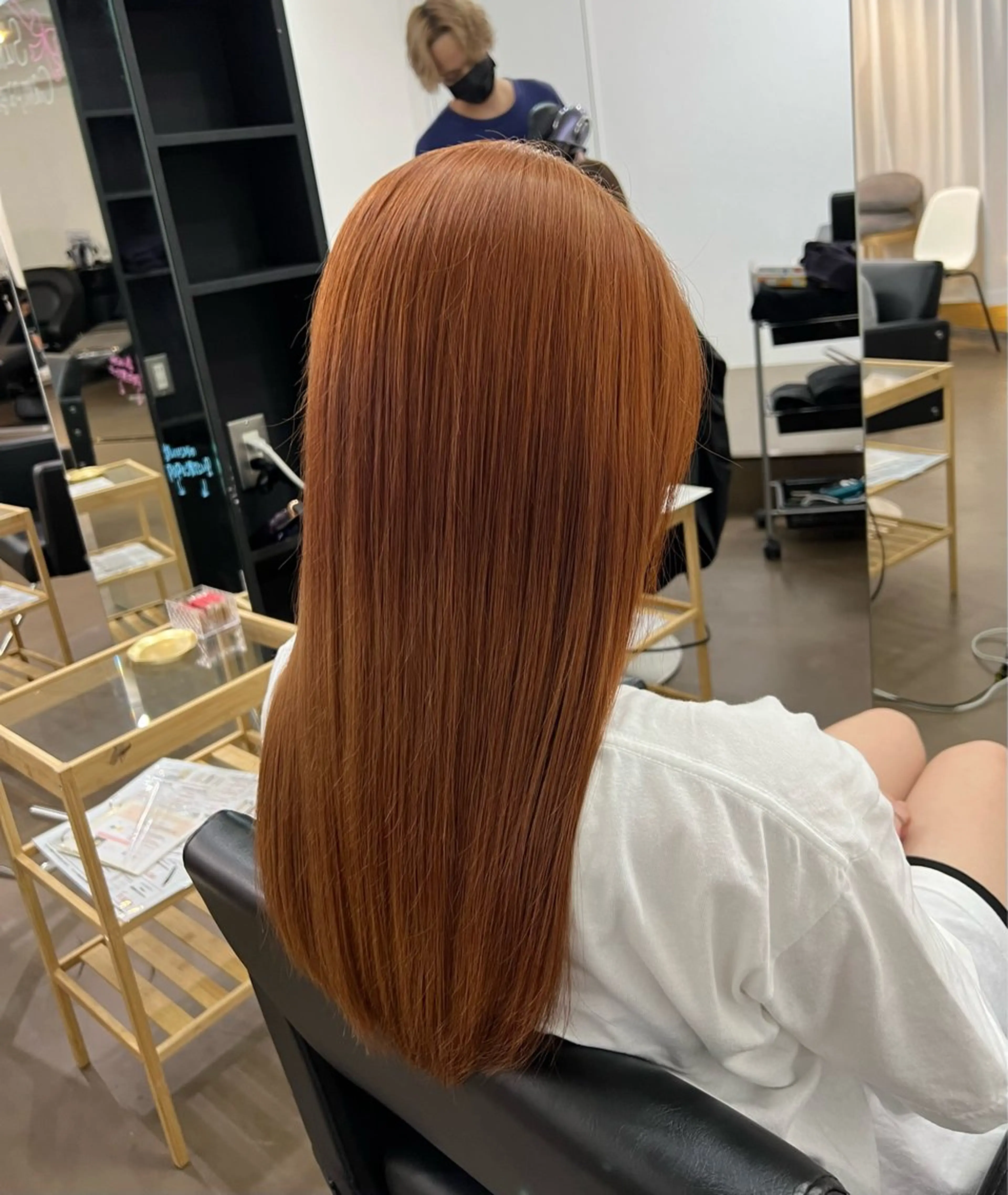 ロング カラー ブリーチ ケアブリーチ ダブルカラー ハイトーンカラー イルミナカラー 神戸ボブ✂️ ioe三宮/田 伸佳のヘアスタイル