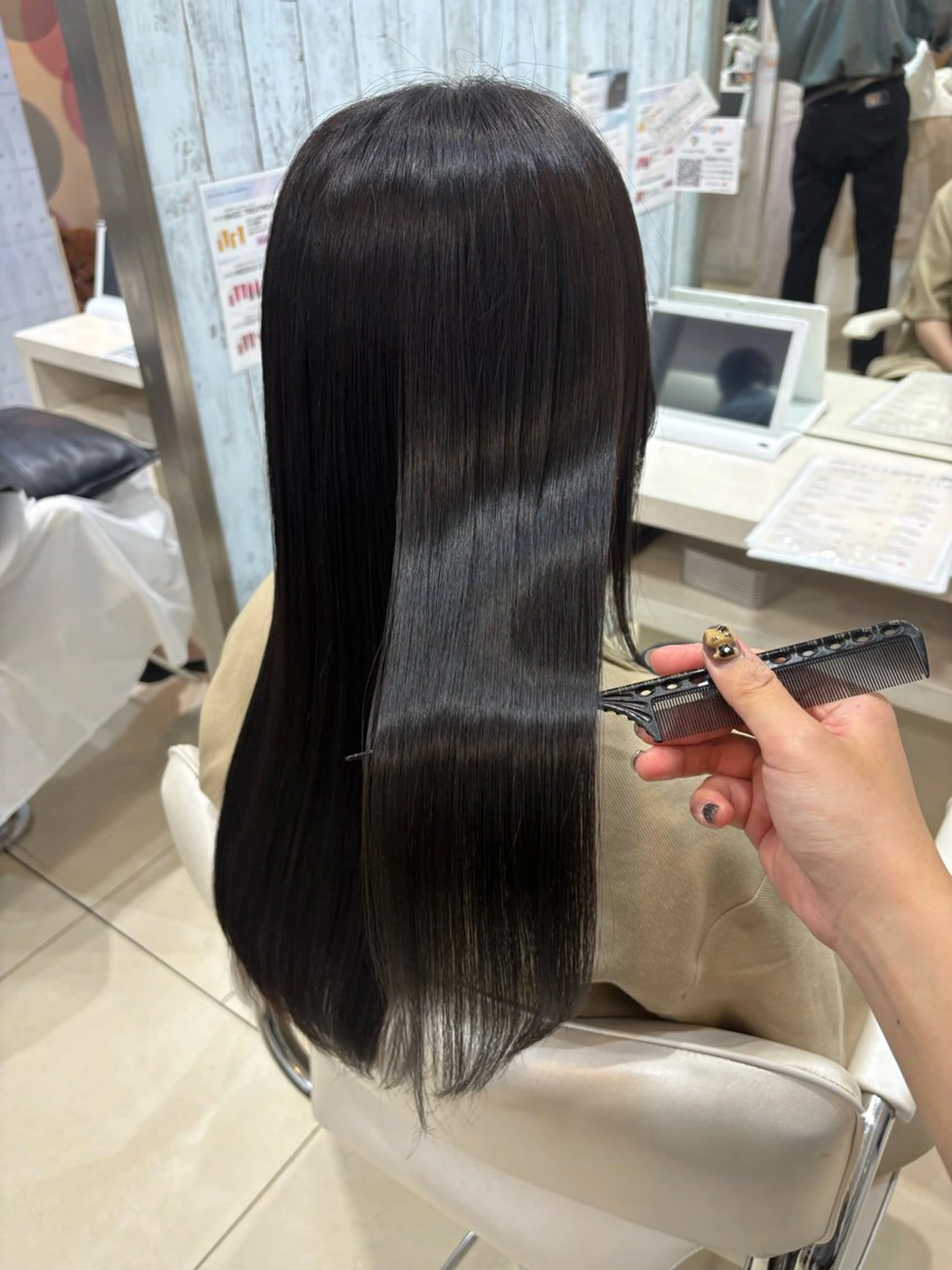 セミロング カラー 🌻髪質改善カラー 🌻Yunaのヘアスタイル