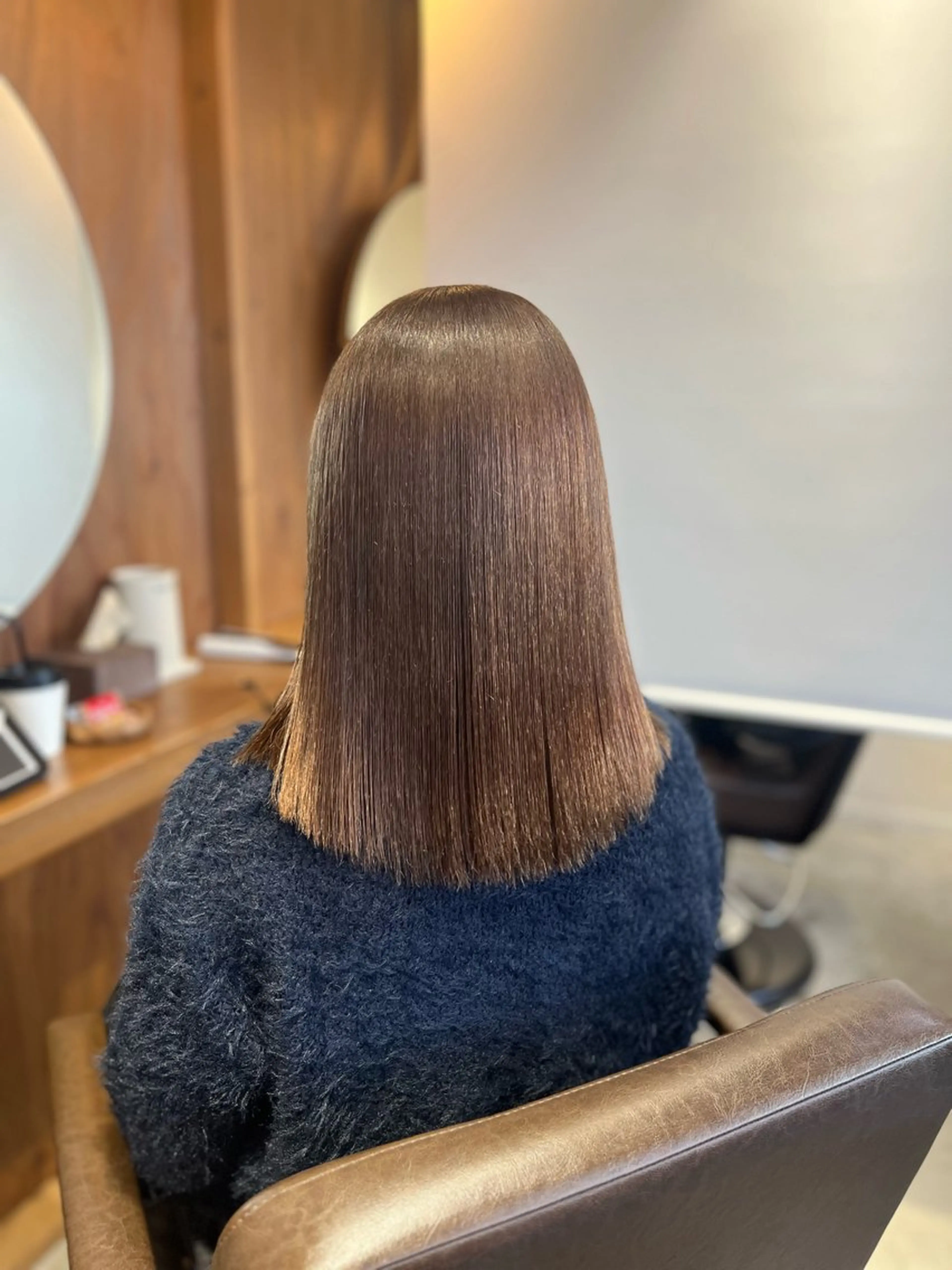 ミディアム カット ヘアカラー トリートメント 塩川ももこ/ 縮毛矯正/ヘアセットのヘアスタイル
