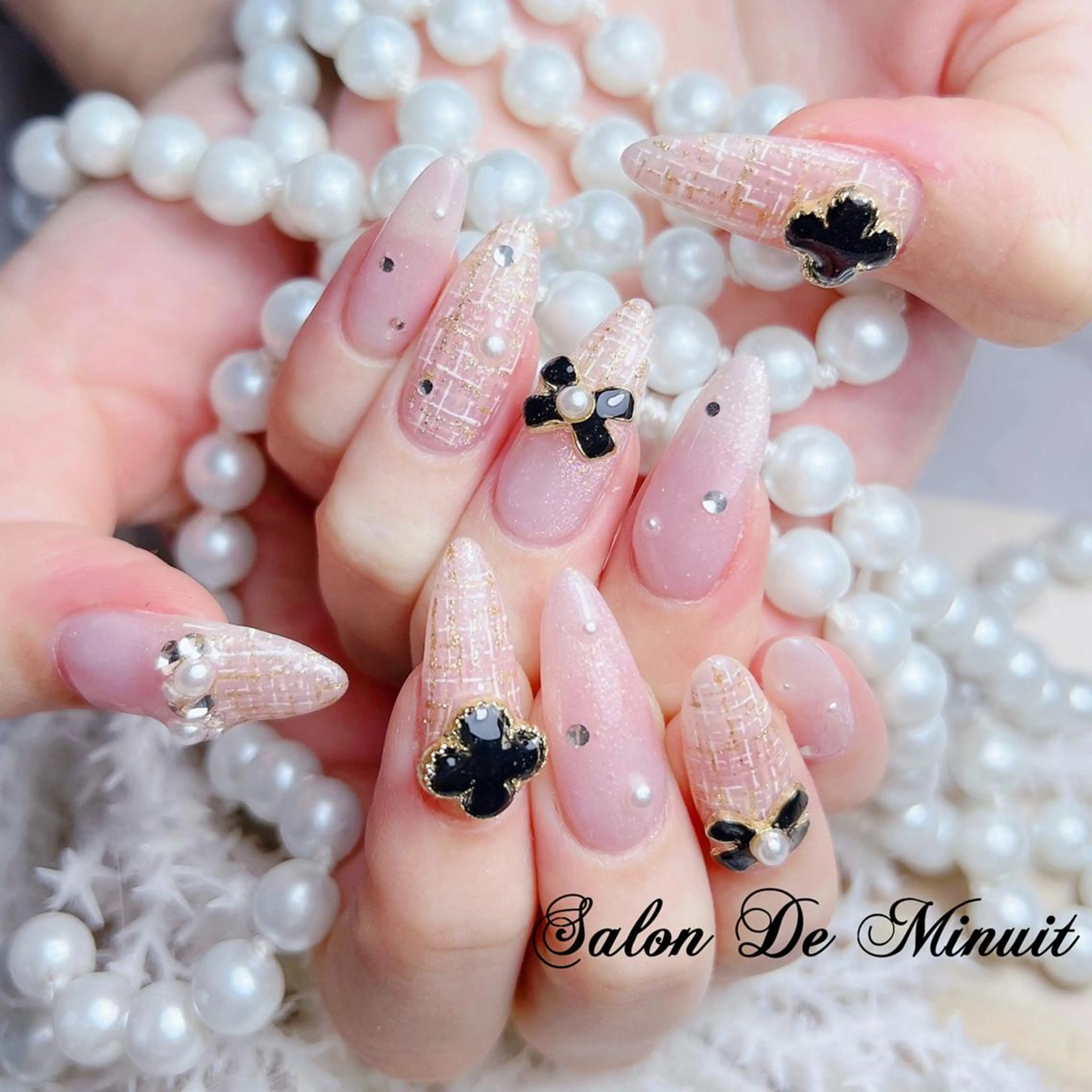 ネイル Una ☀️☀️のネイルデザイン