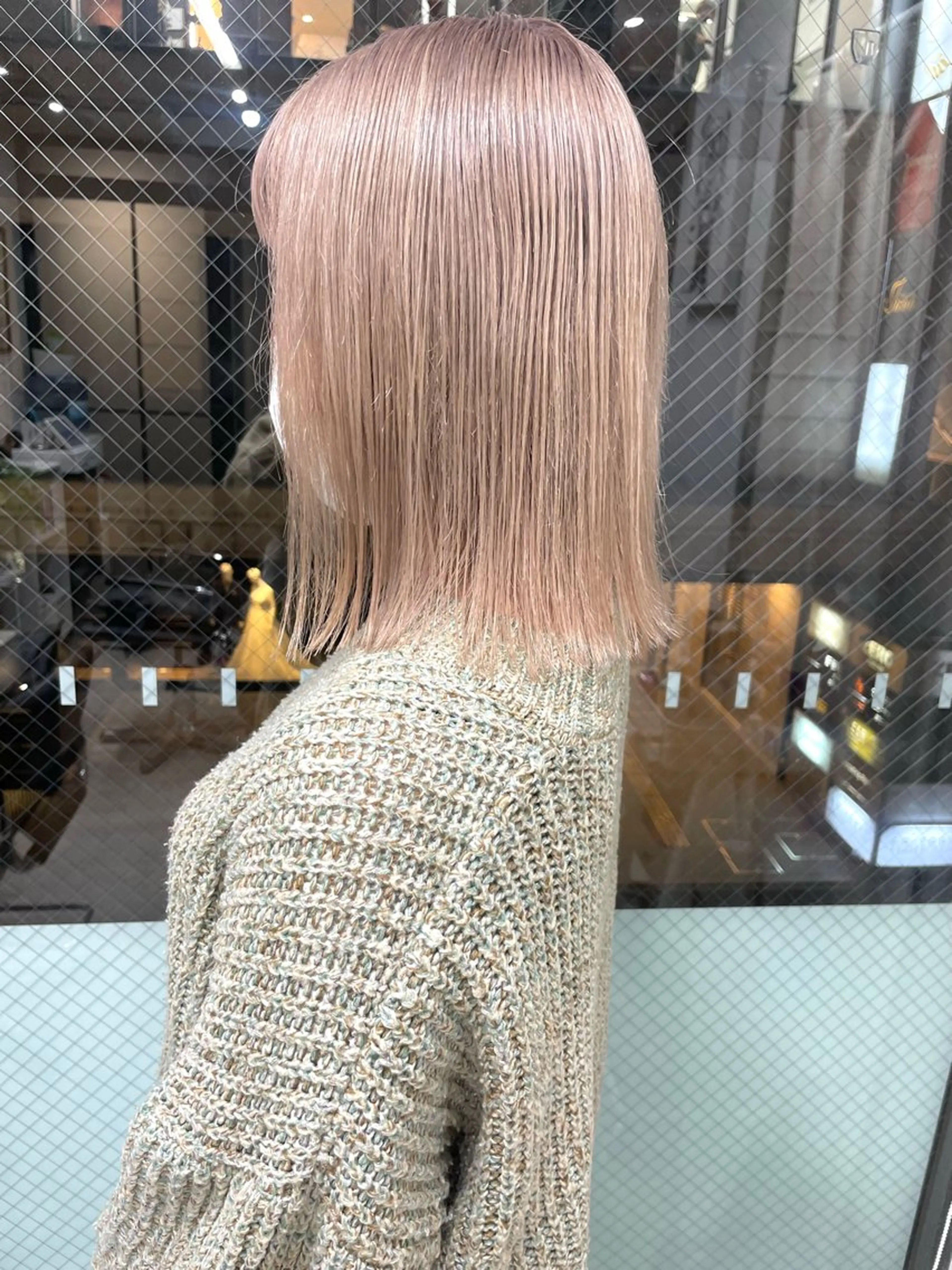ミディアム ヘアカラー 🌸インナーカラー 🌸藤井春華のヘアスタイル