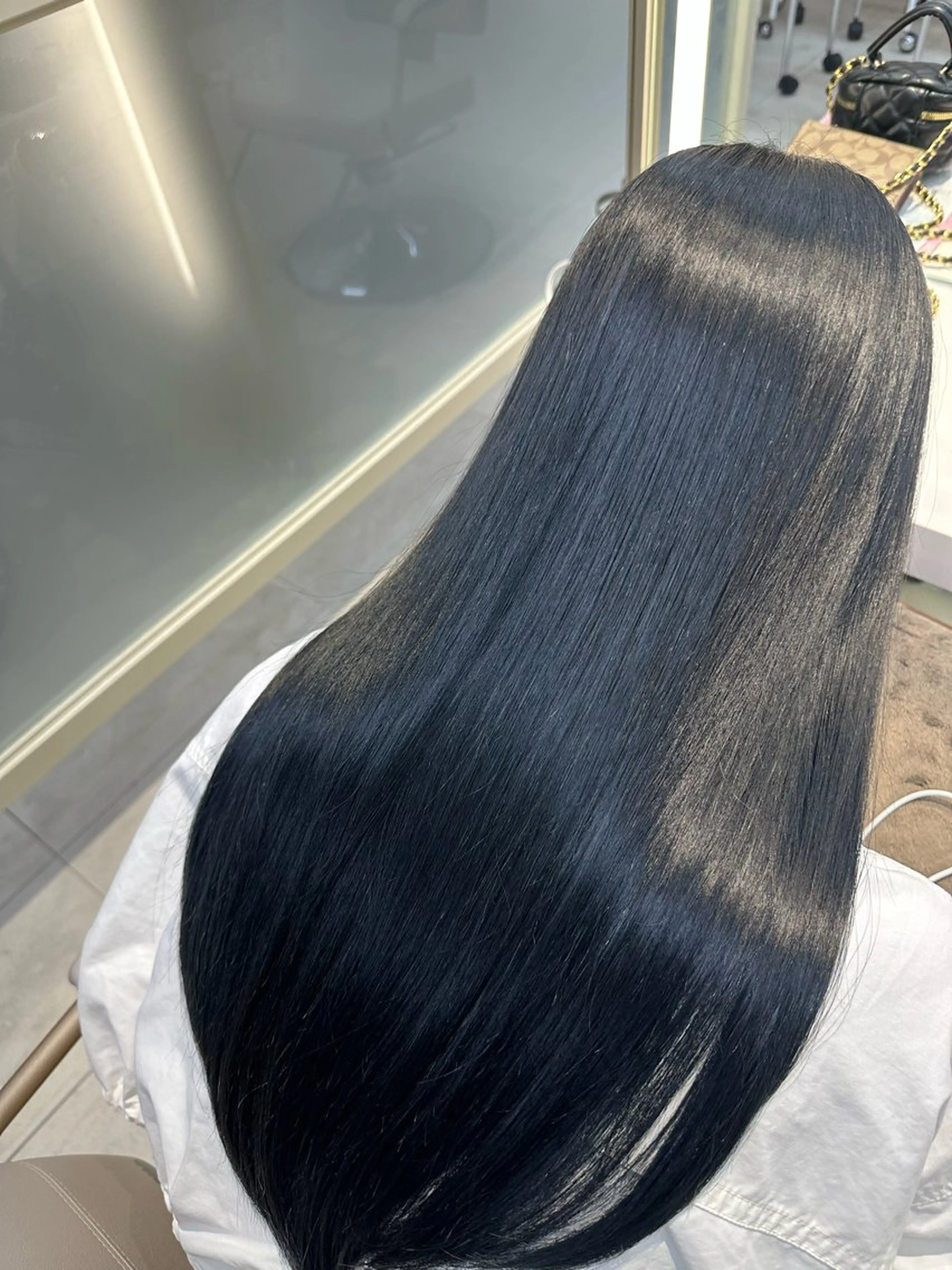 ロング oto🎀×美髪× シースルー前髪🤍のヘアスタイル