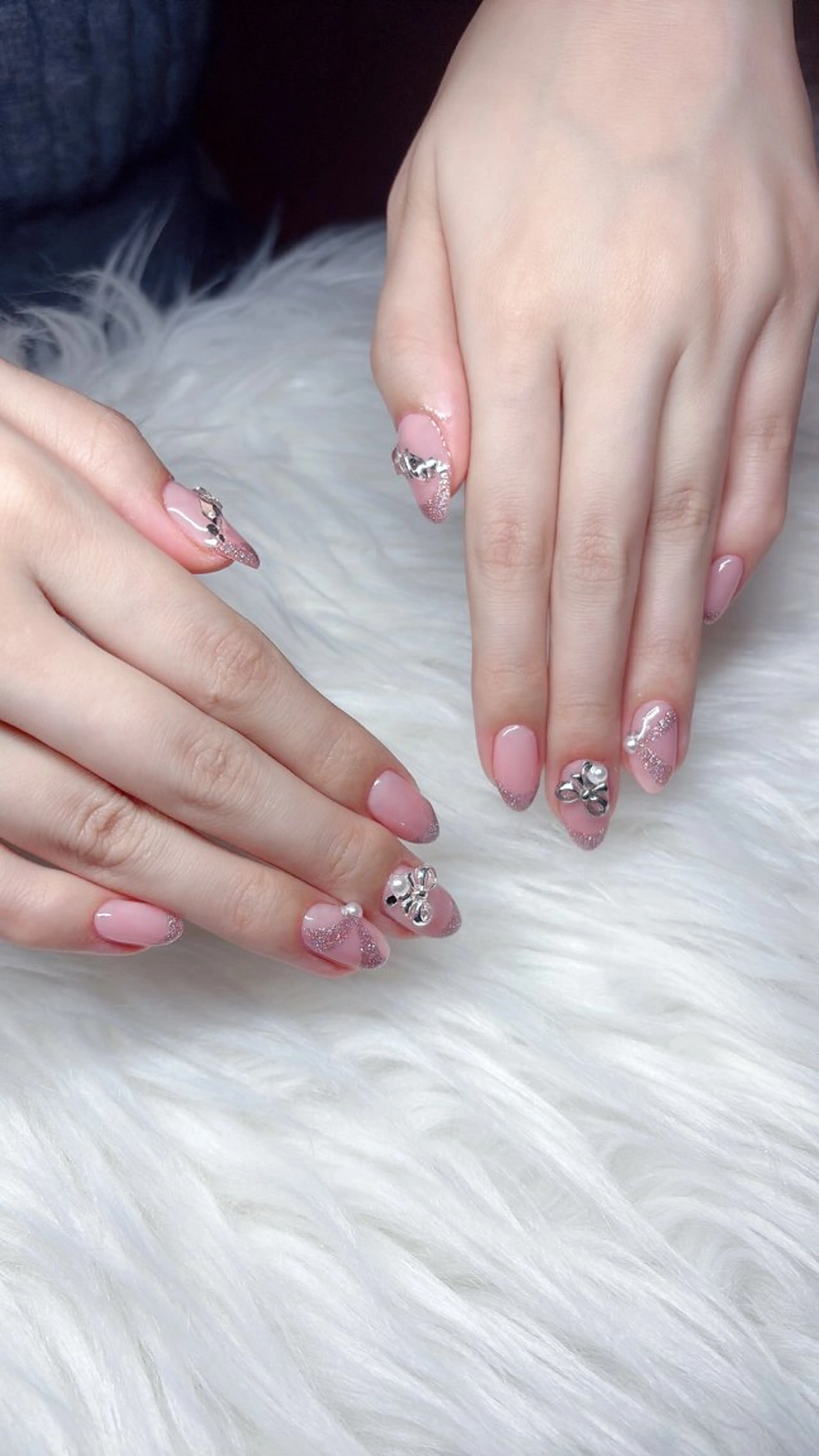 ネイル オーロラネイル 成人式 フットネイル 韓国ネイル ロングネイル Yudia tamakiのネイルデザイン