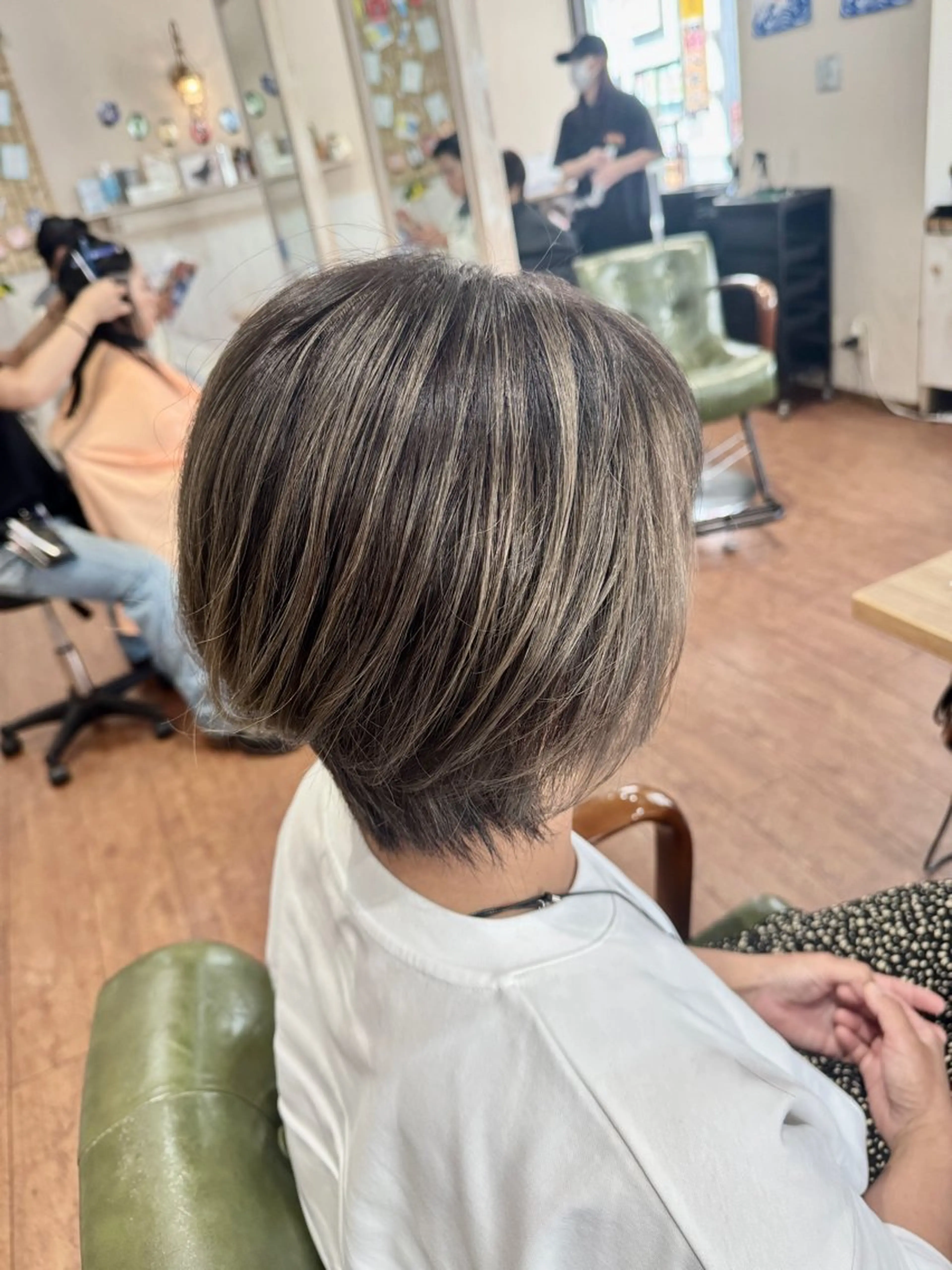 ショート カット ヘアカラー @ KENのヘアスタイル