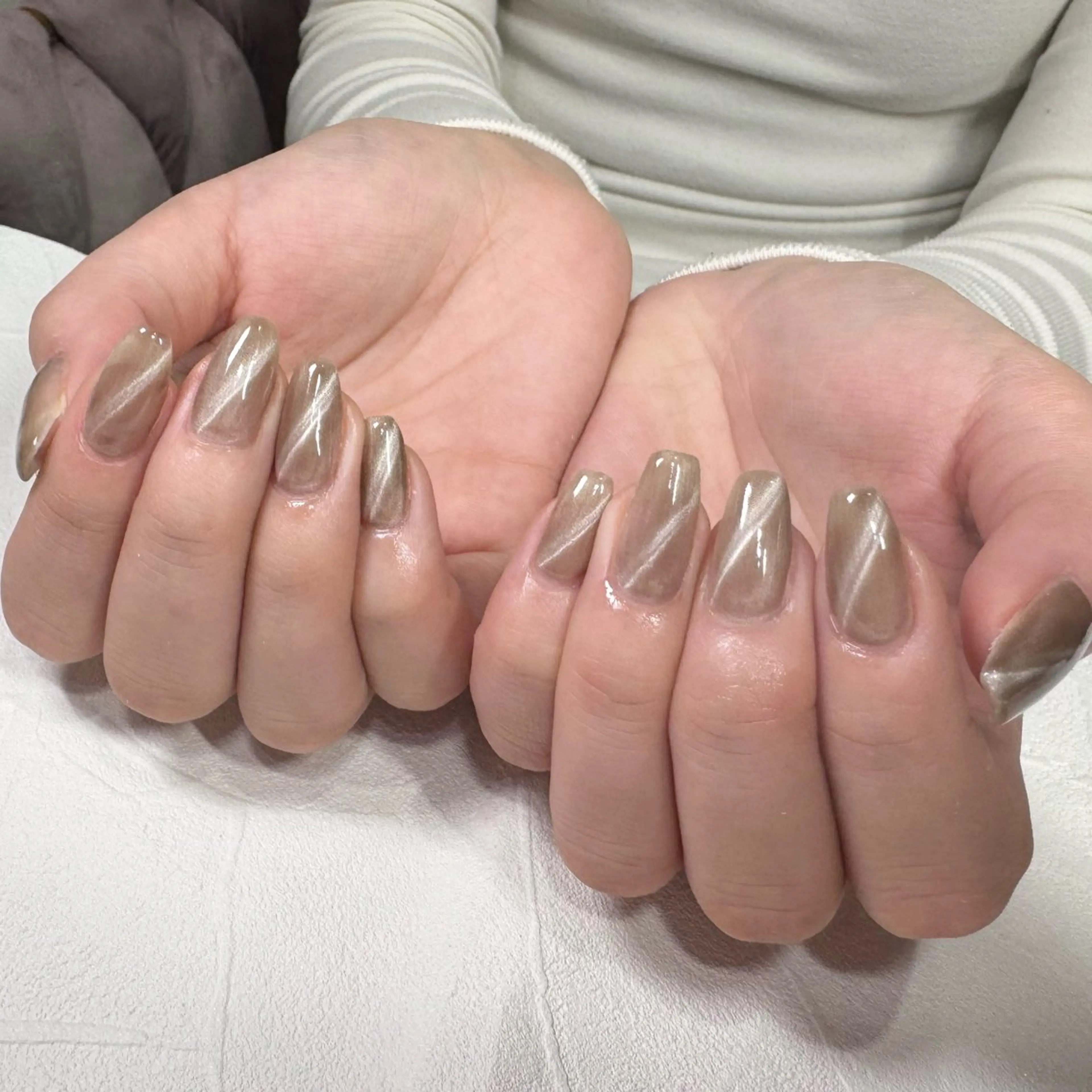 ネイル マグネットネイル RIEKO🍒 ワンホン♡推しネイルのネイルデザイン