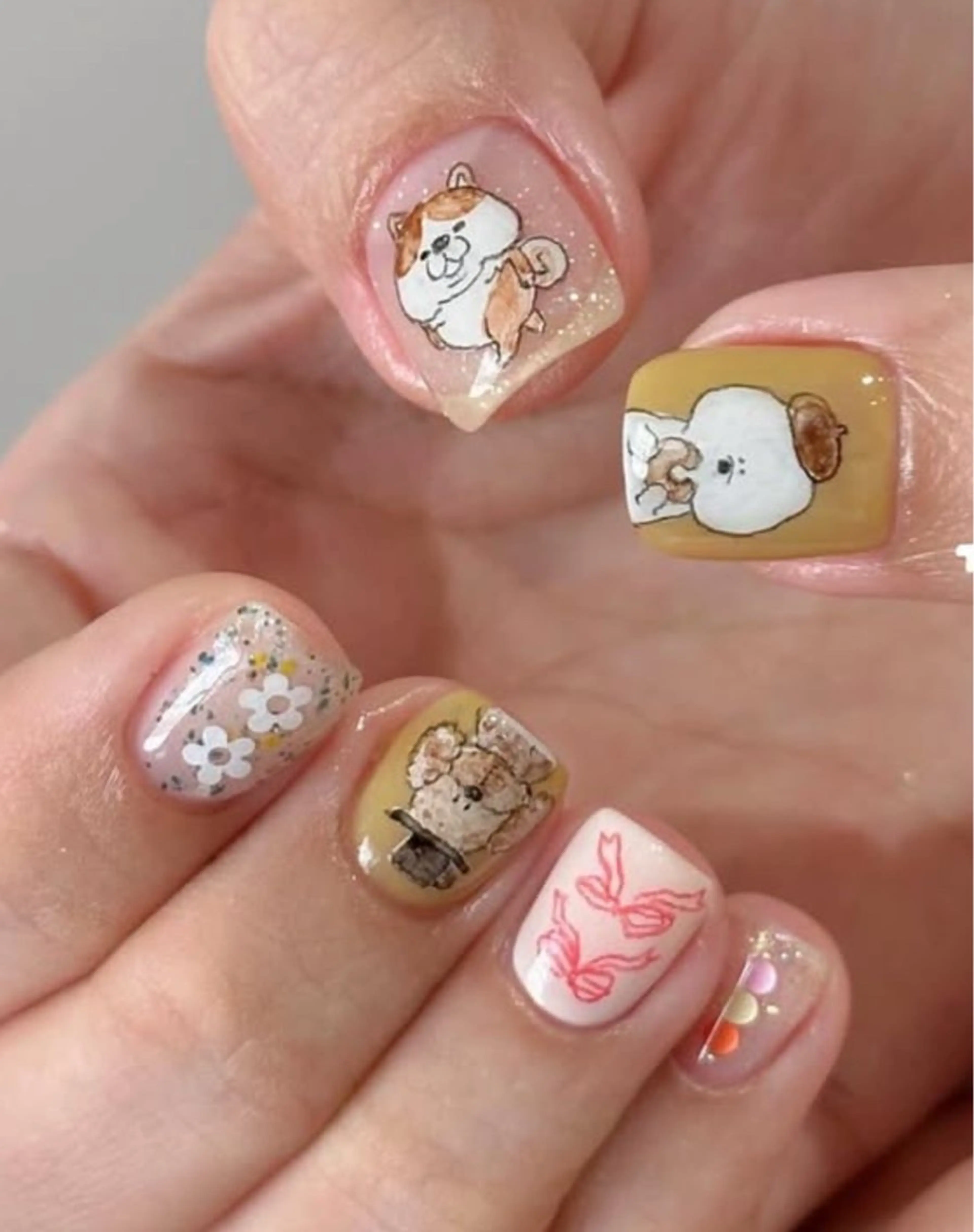ネイル ハンドネイル minimus._.nails(votre salon)所属・Kyu Yui(🇹🇼)のネイルデザイン