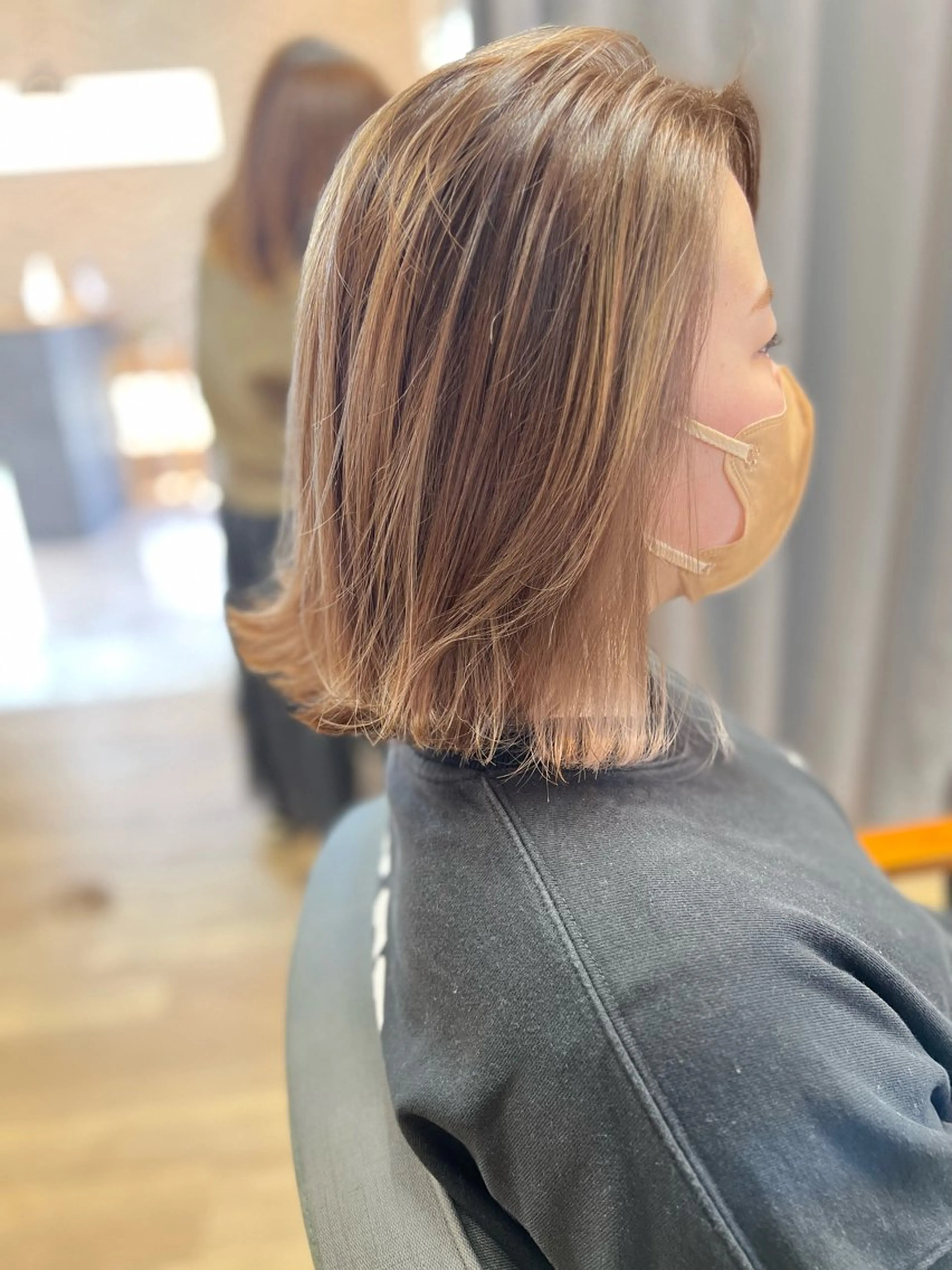 ミディアム ボブ ハイライト カット ヘアカラー TELA HAIR所属・竹原 徹のヘアスタイル