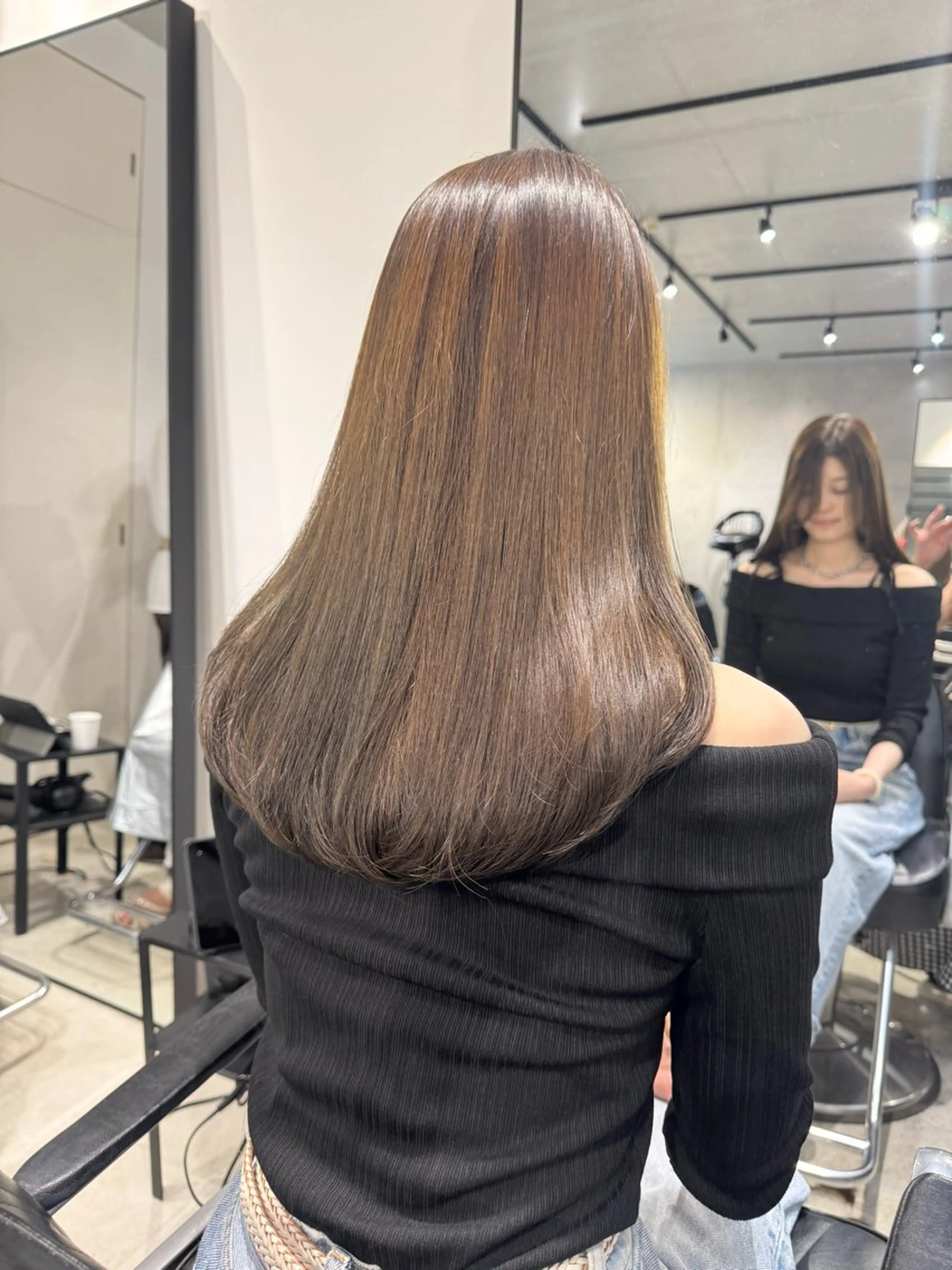 ロング カラー パーマ ヘアアレンジ カット ヘアカラー トリートメント ヘアセット 透明感/オリーブ/ グレージュ/YUKAのヘアスタイル