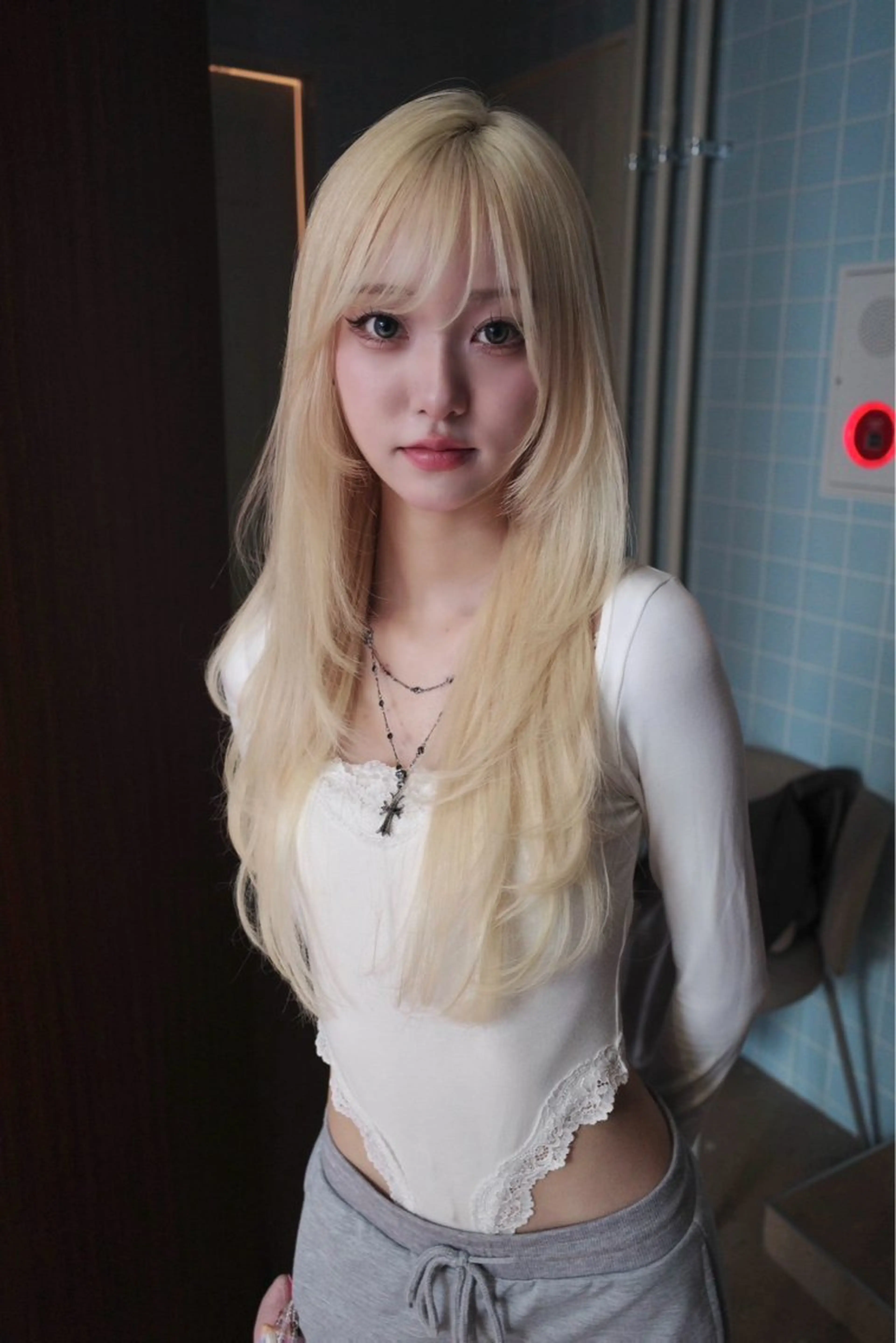 ロング カラー 顔まわりレイヤー レイヤーカット ウルフカット カット ヘアカラー トリートメント cope'u ROWEN所属・ウルフ/レイヤー/ 渋谷🔮西村 悠大のヘアスタイル