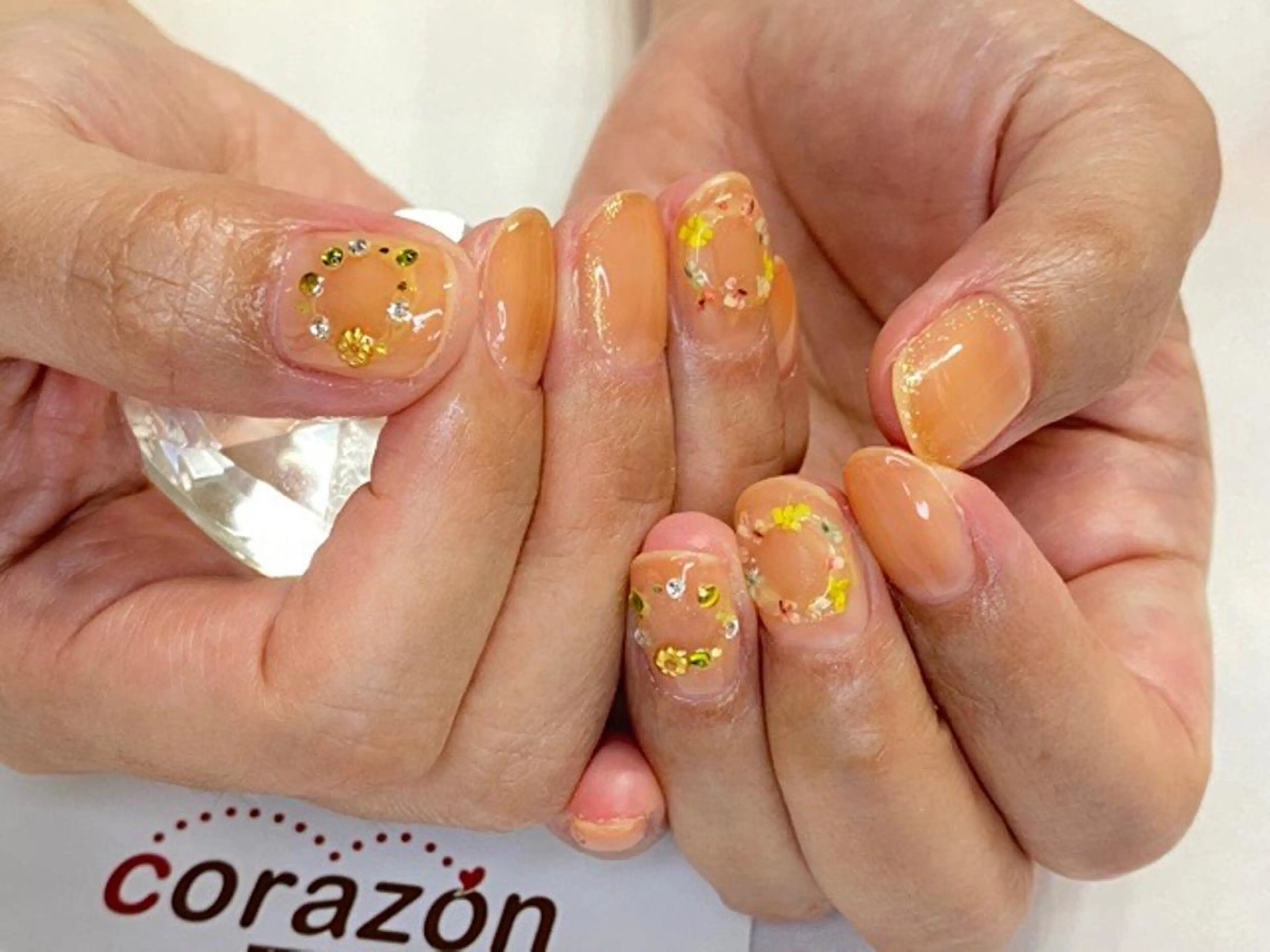 ネイル クリアネイル フラワーネイル ストーンネイル 黄色 corazon所属・ネイリスト aicoのネイルデザイン