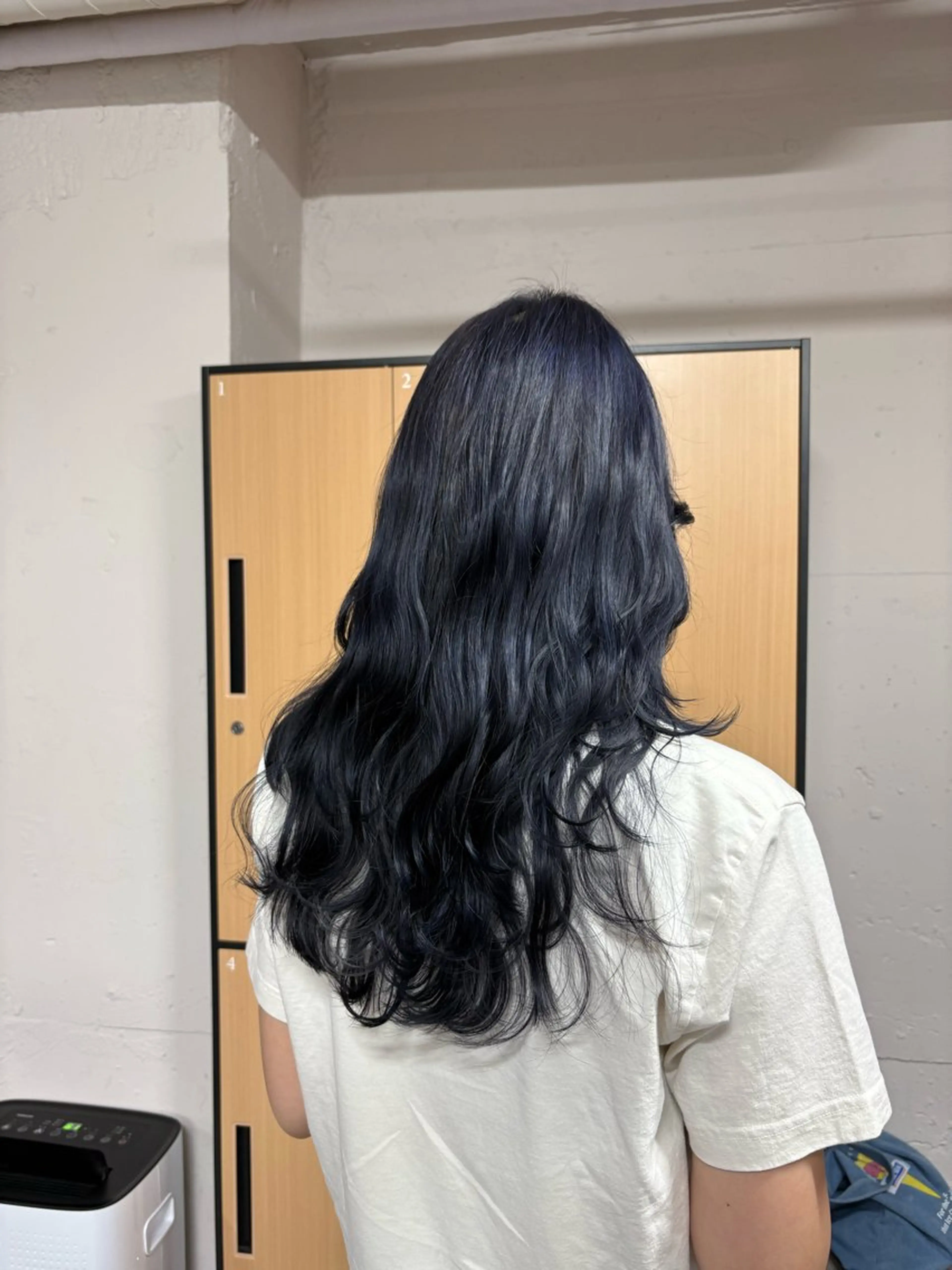 ロング ヘアカラー tokute 中野真咲🐺のヘアスタイル