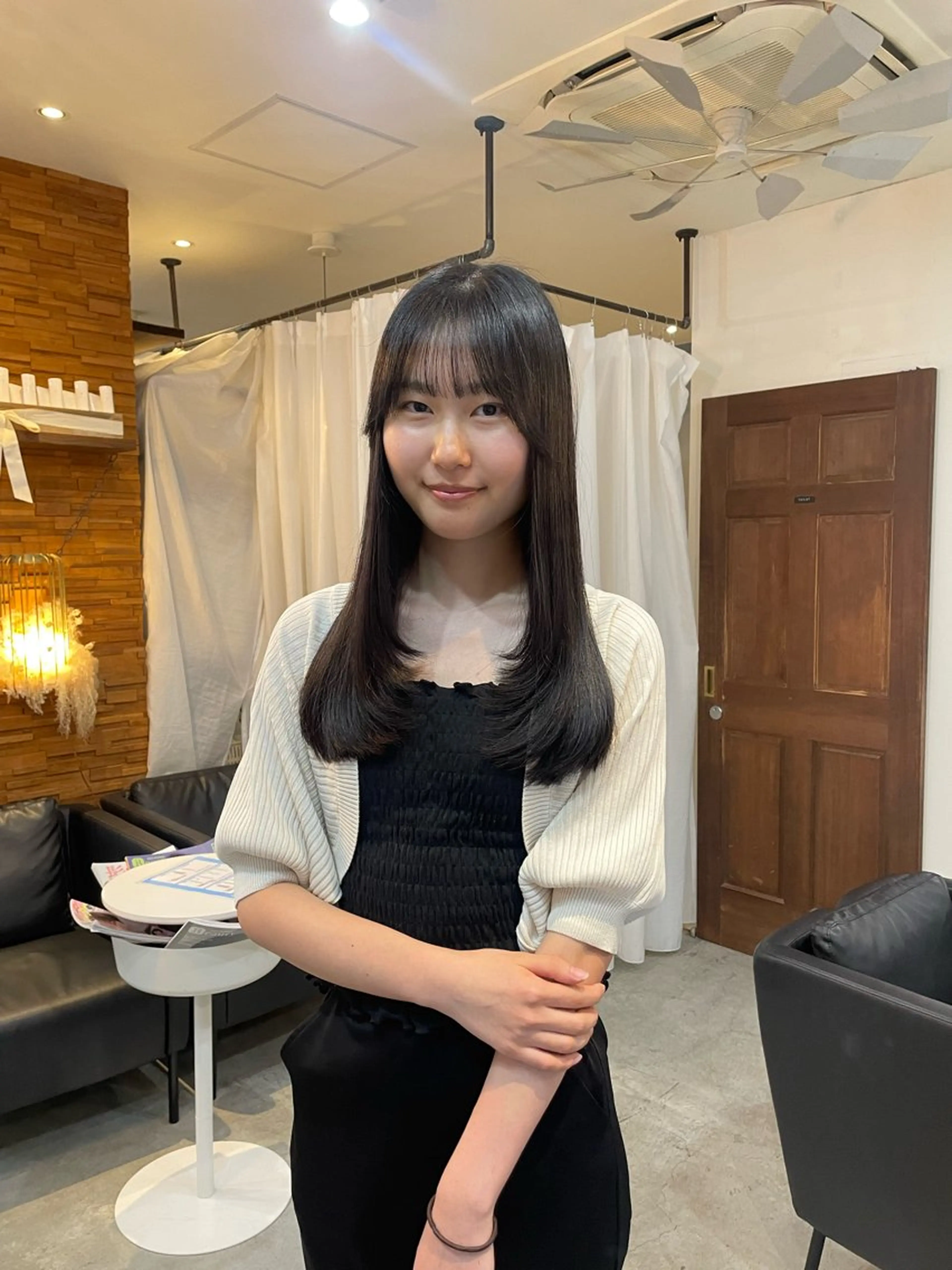 ロング 顔周りカット レイヤーカット 顔周りカット 🎀サヤカ🎀のヘアスタイル