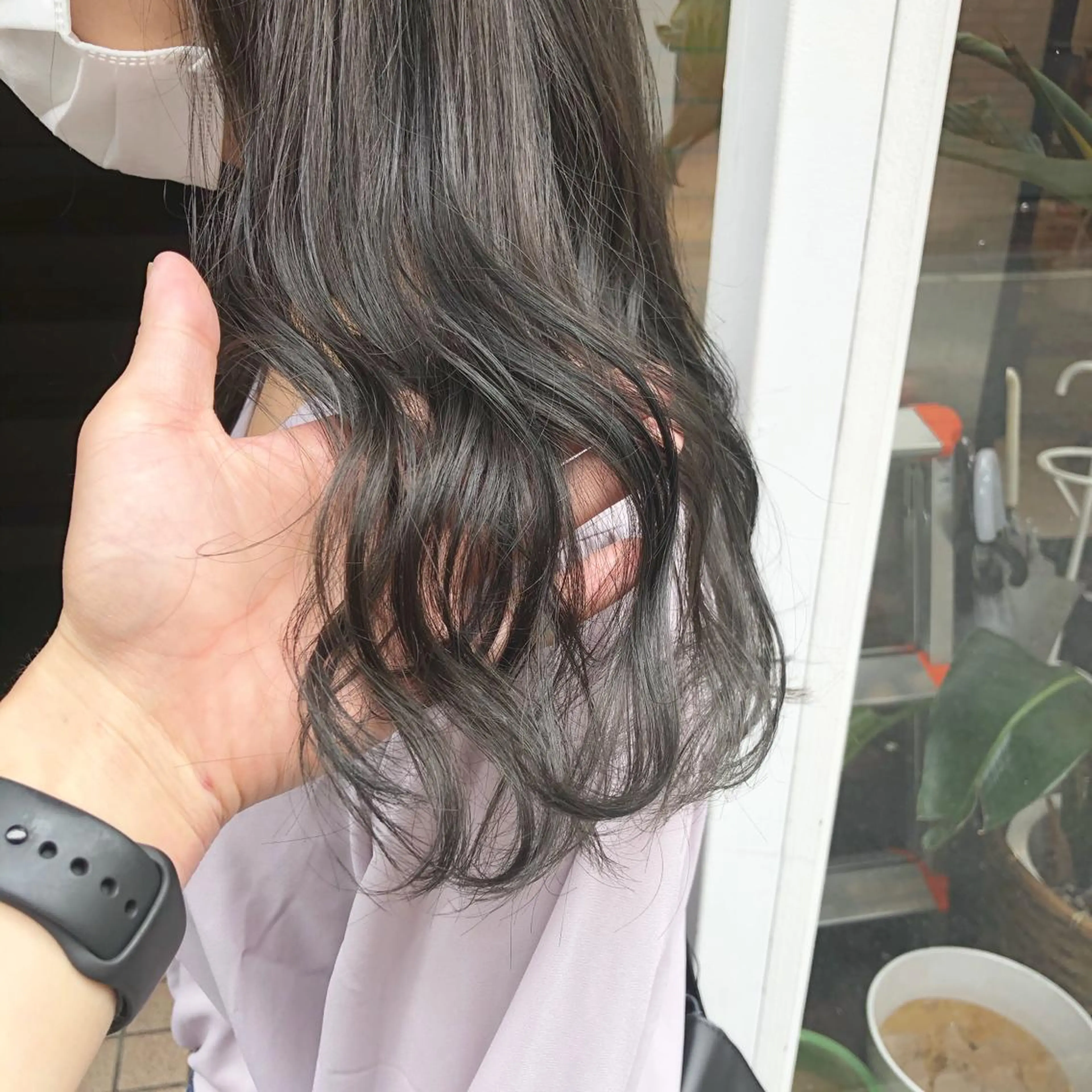 ミディアム カラー パーマ ヘアアレンジ メンズ キッズ ネイル マツエク・マツパ アディクシーカラー カット ヘアカラー トリートメント ヘアセット 艶髪育成サロン 京橋　shinのヘアスタイル