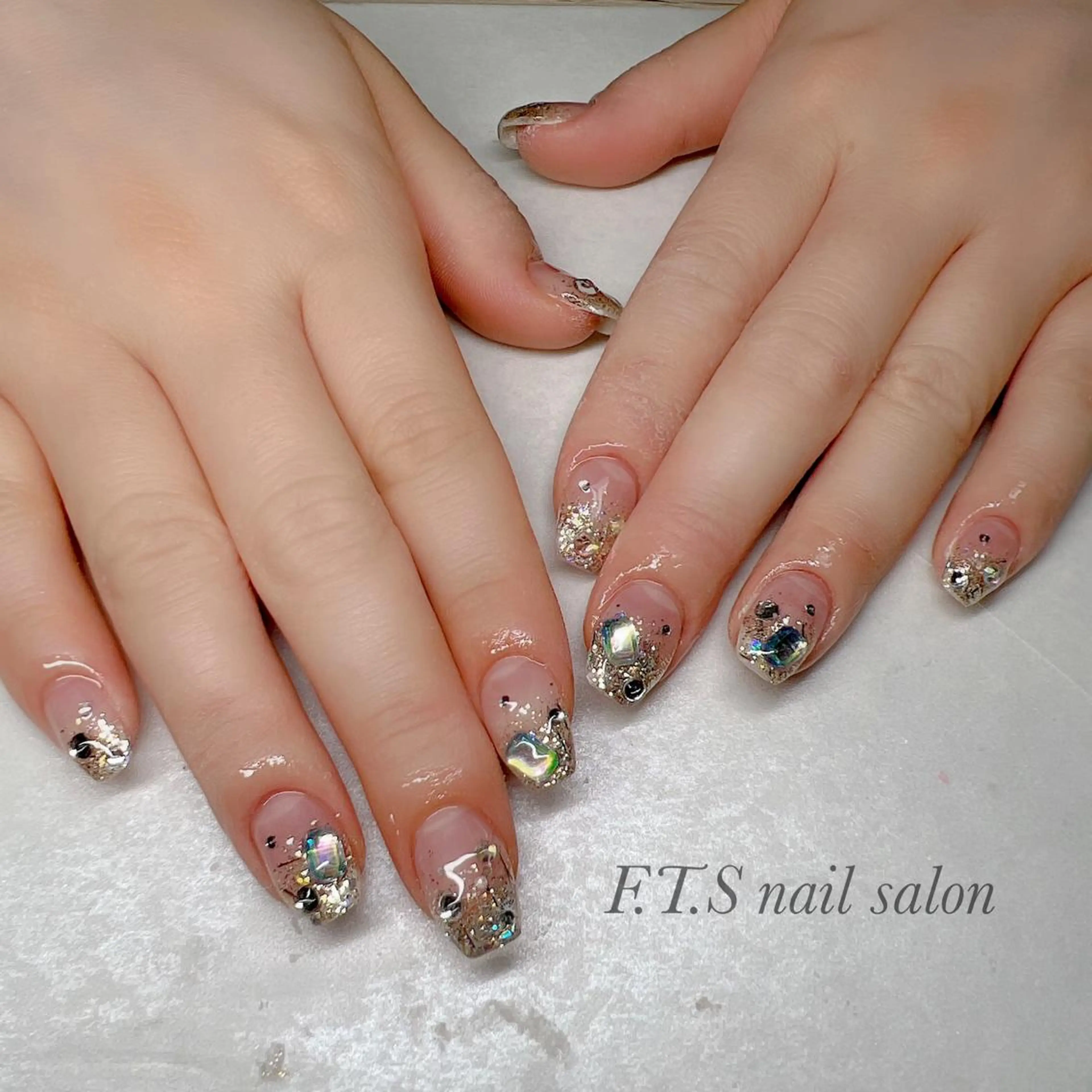 ネイル ハンドネイル F.T.S nailのネイルデザイン