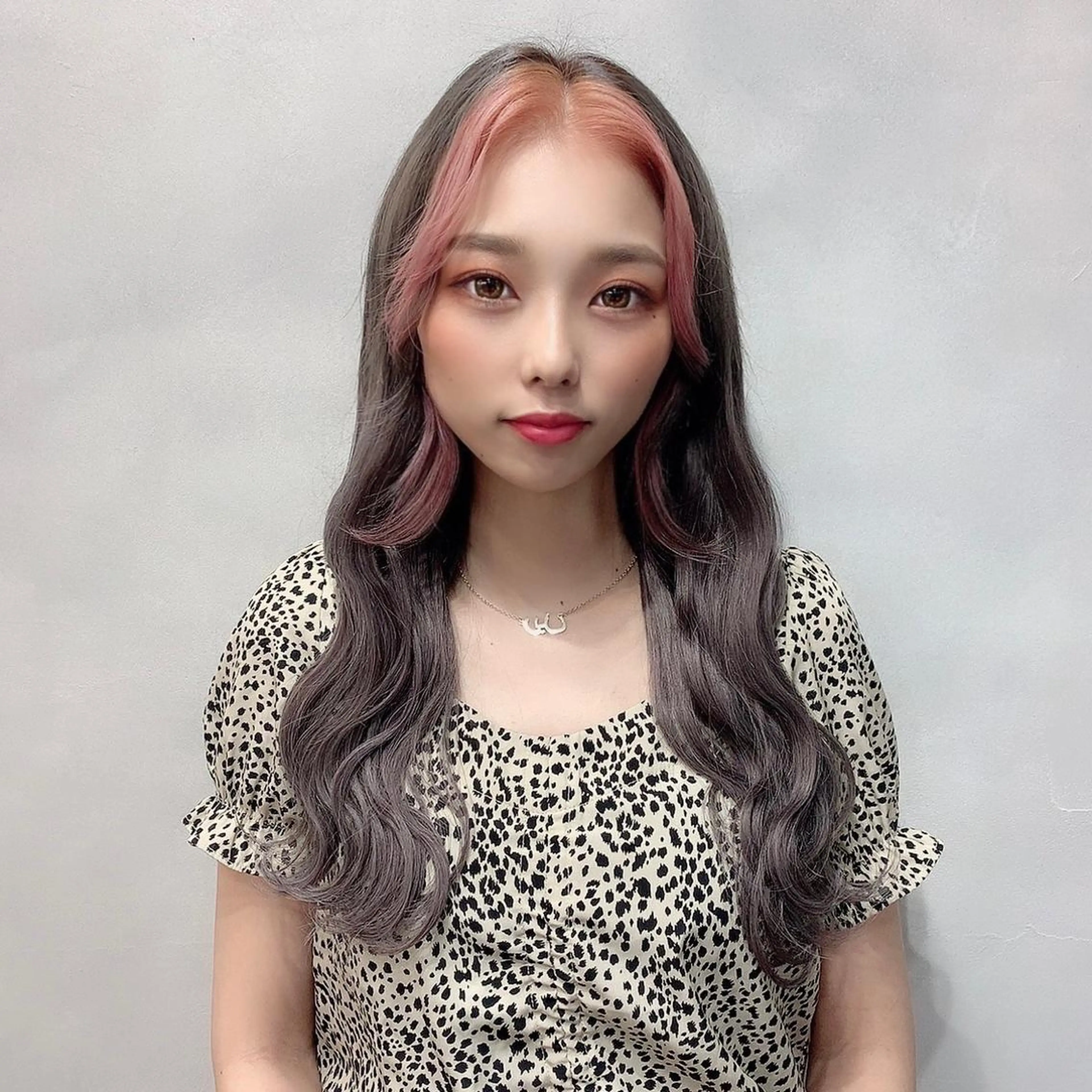 ロング カラー ヘアアレンジ シールエクステ アッシュ バレイヤージュ ベージュカラー ブリーチ ar+ ❤︎ maiのヘアスタイル