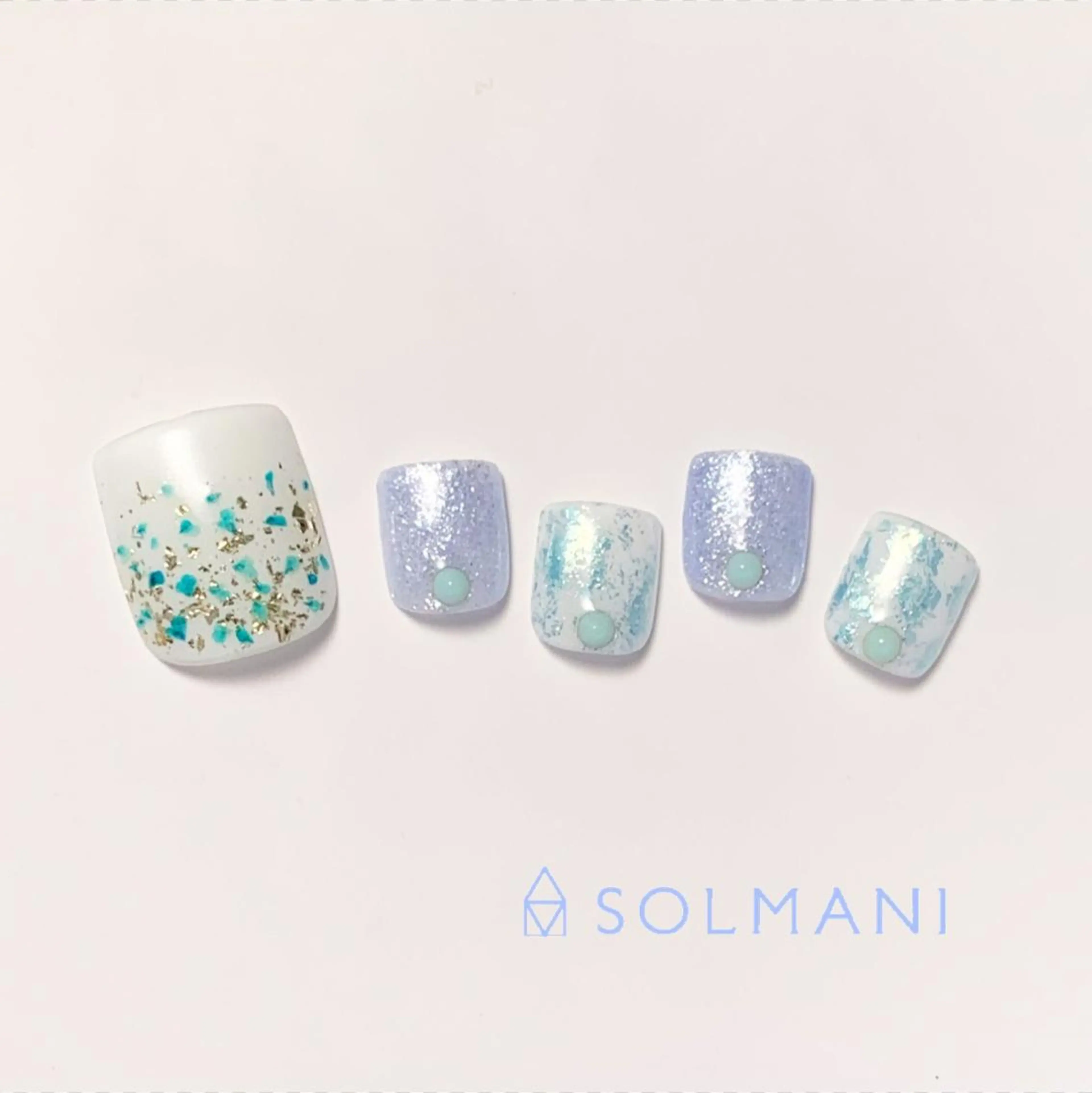 ネイル フットネイル SOLMANI 予約担当のネイルデザイン