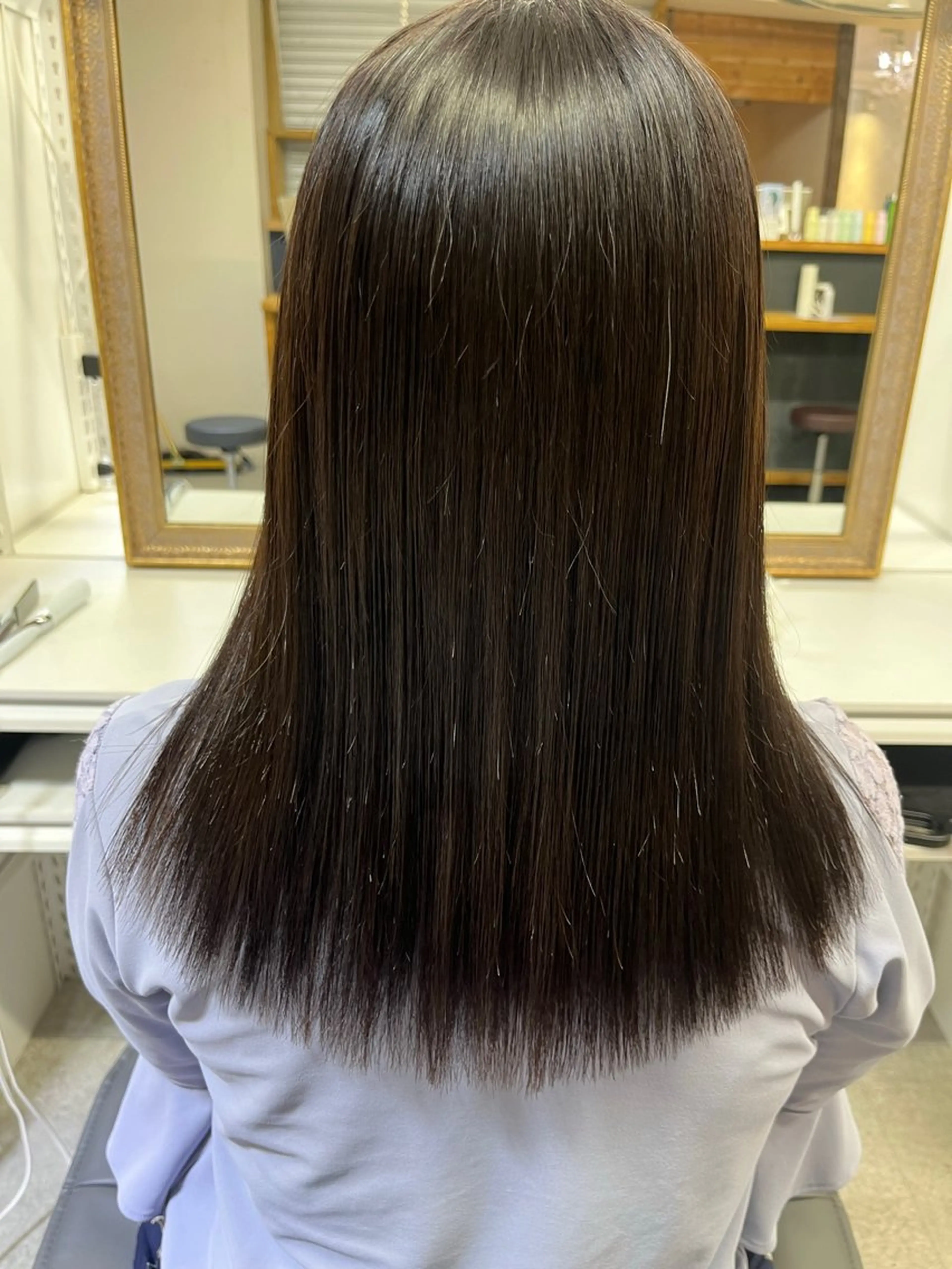 セミロング 縮毛矯正 トリートメント 腰越 麻奈のヘアスタイル