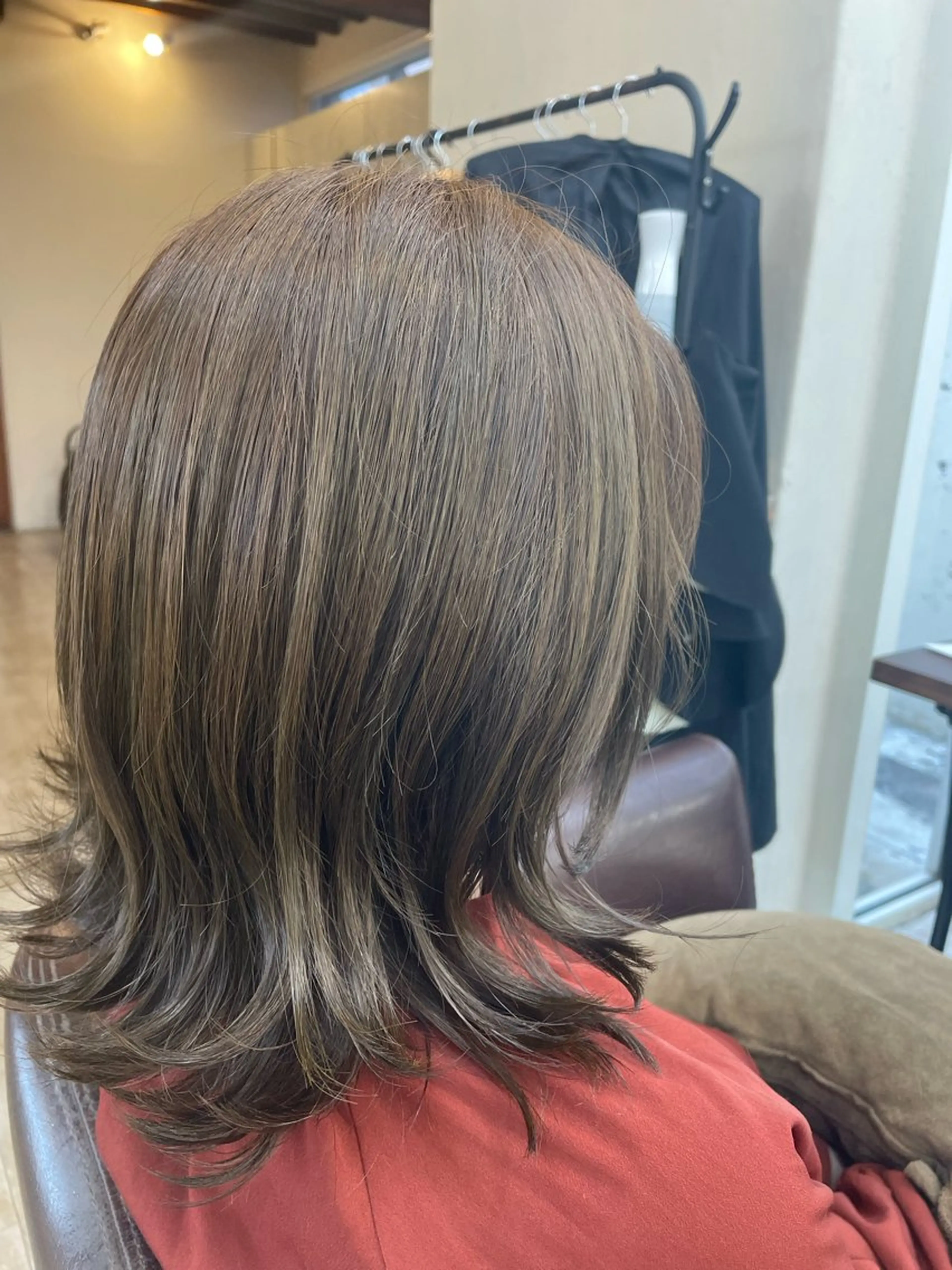 ミディアム カラー 透明感カラー グレージュ ヘアカラー mopti所属・ショートヘア/ 鈴木　亜紀子のヘアスタイル