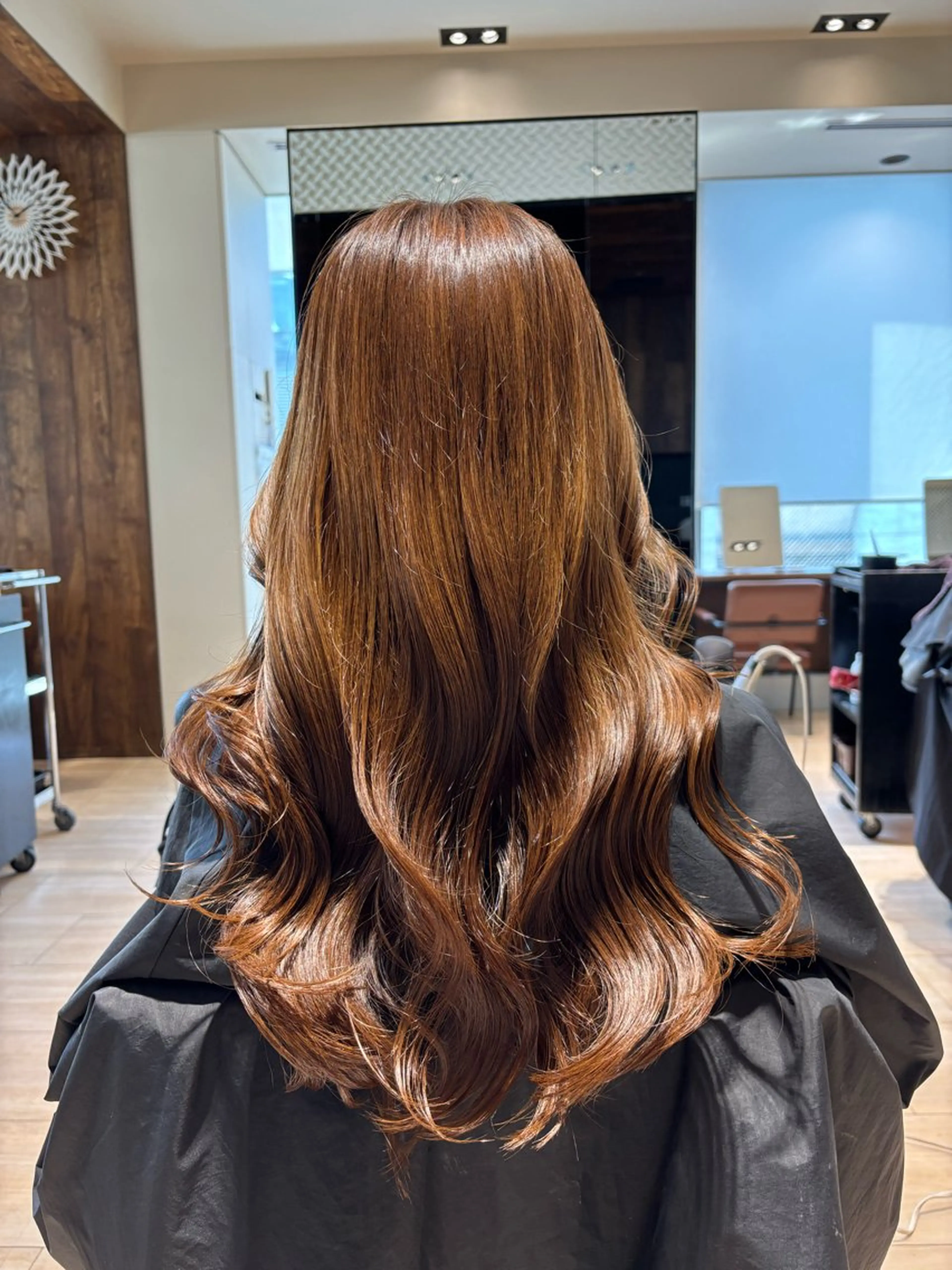 ロング カラー ブラウンカラー オレンジ カット ヘアカラー 穂積 未優のヘアスタイル