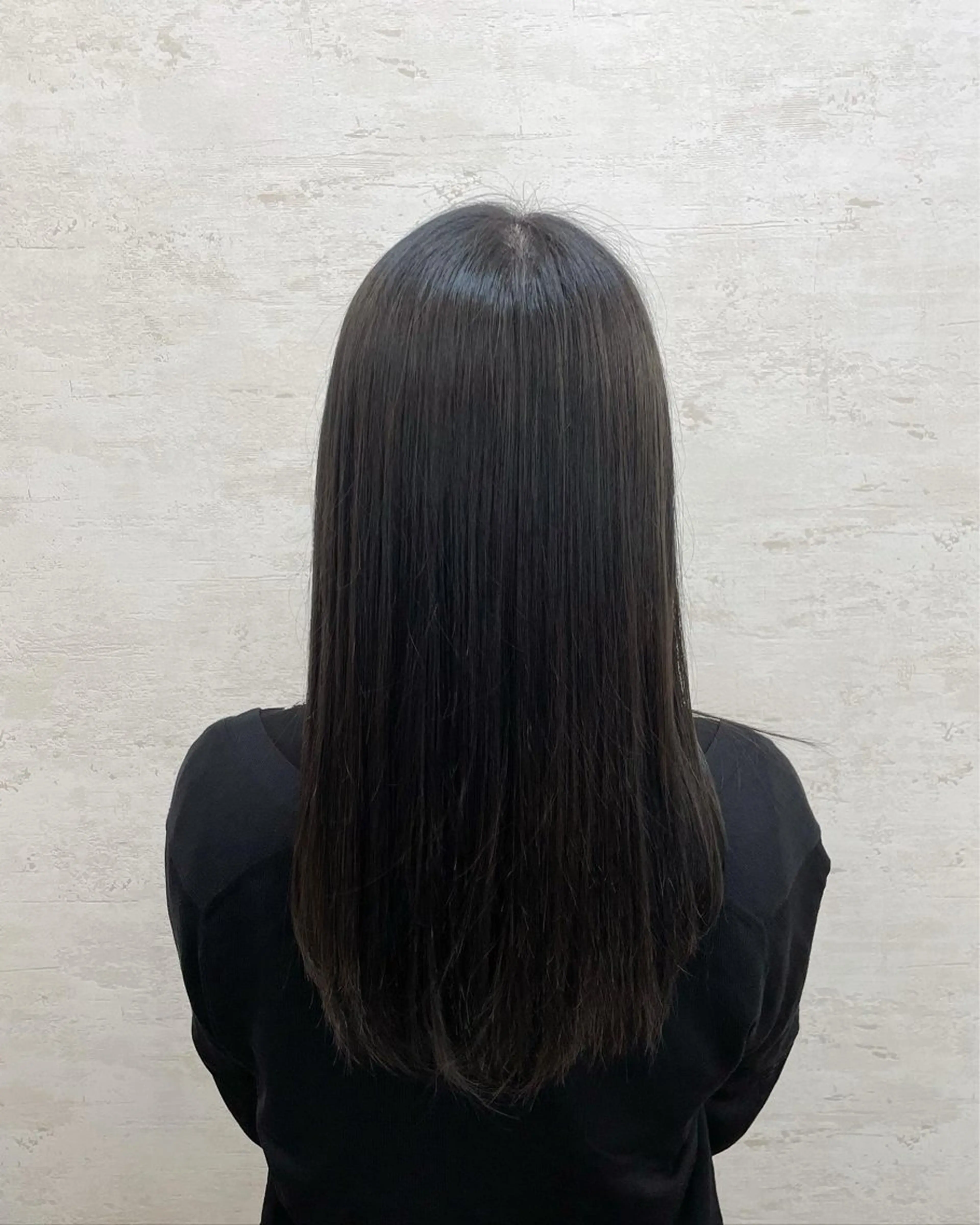 ロング カット ヘアカラー 高橋 芽衣のヘアスタイル