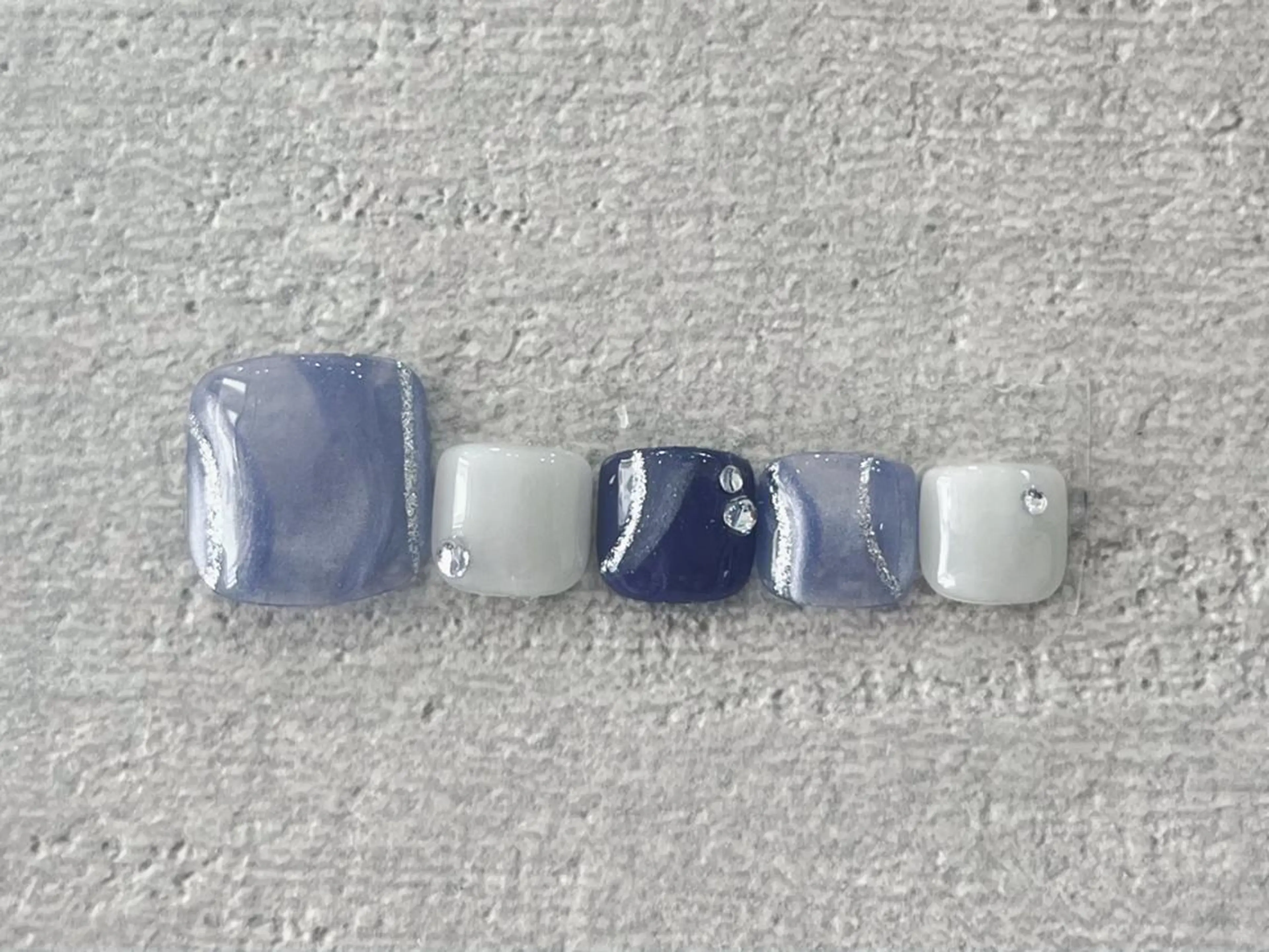 ネイル フットネイル Laule’a 昭島店のネイルデザイン