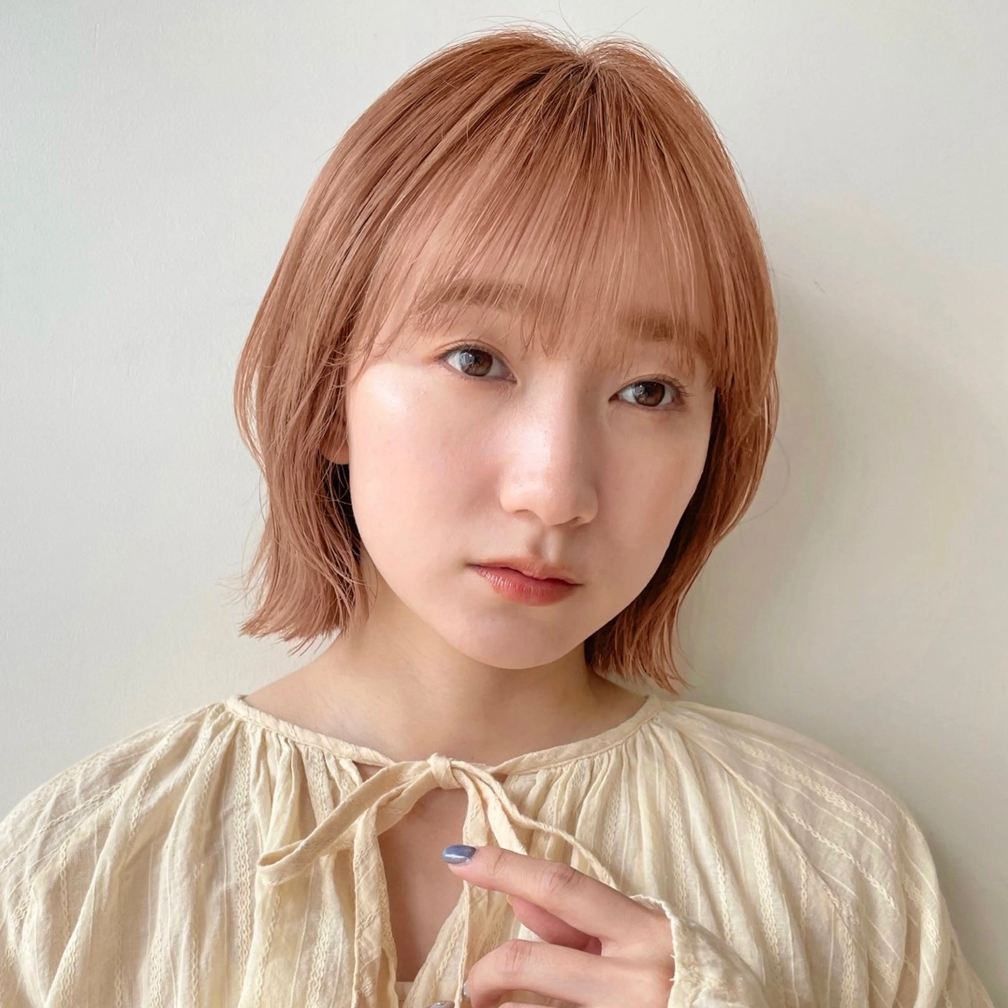 ショート カラー ボブレイヤー ベージュカラー オレンジ オレンジベージュ ボブ カット ヘアカラー トリートメント 顔まわり/レイヤー/ 透明感/まいな🥨のヘアスタイル