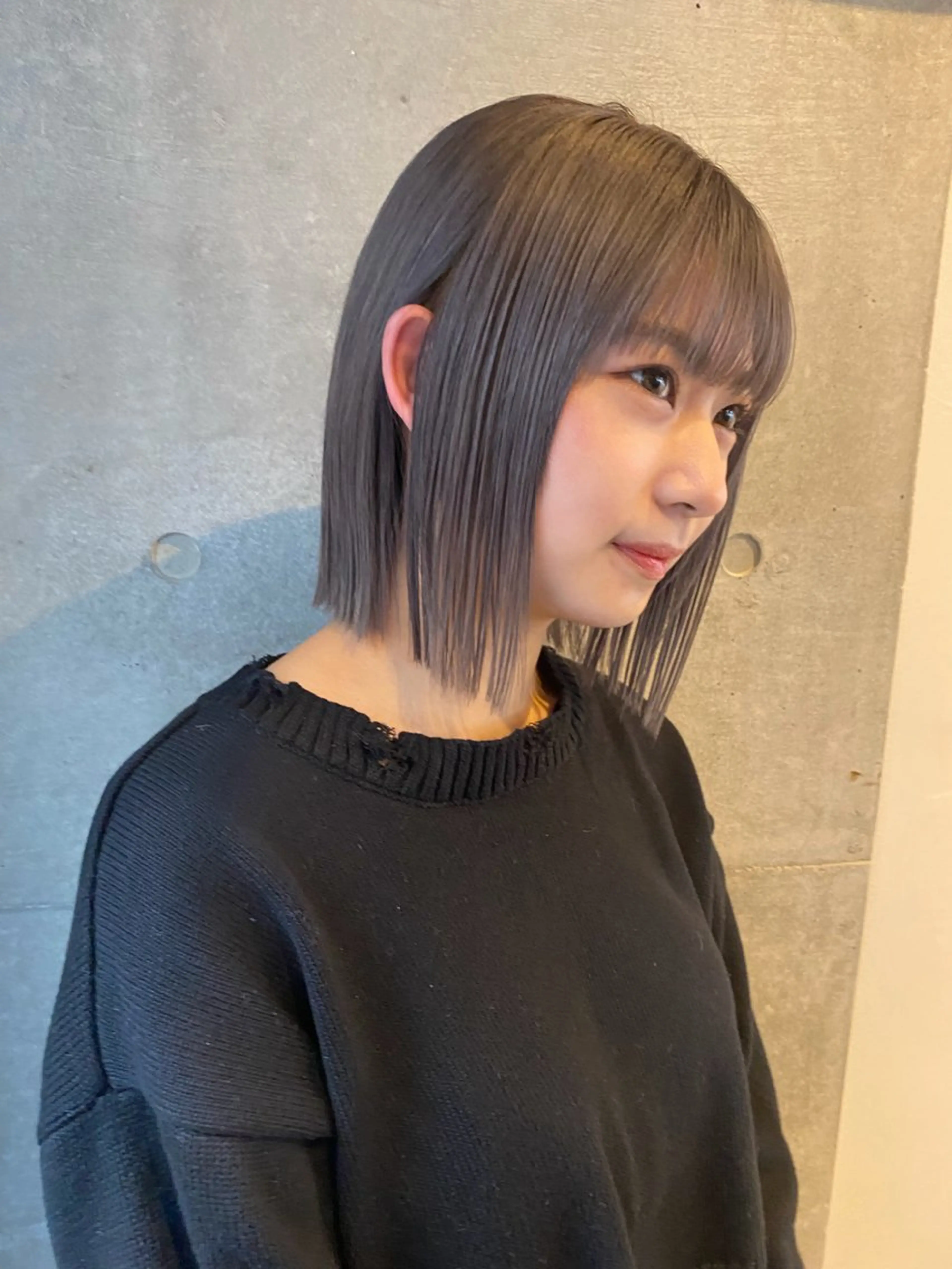 ショート カット ヘアカラー 室谷 侑奈のヘアスタイル