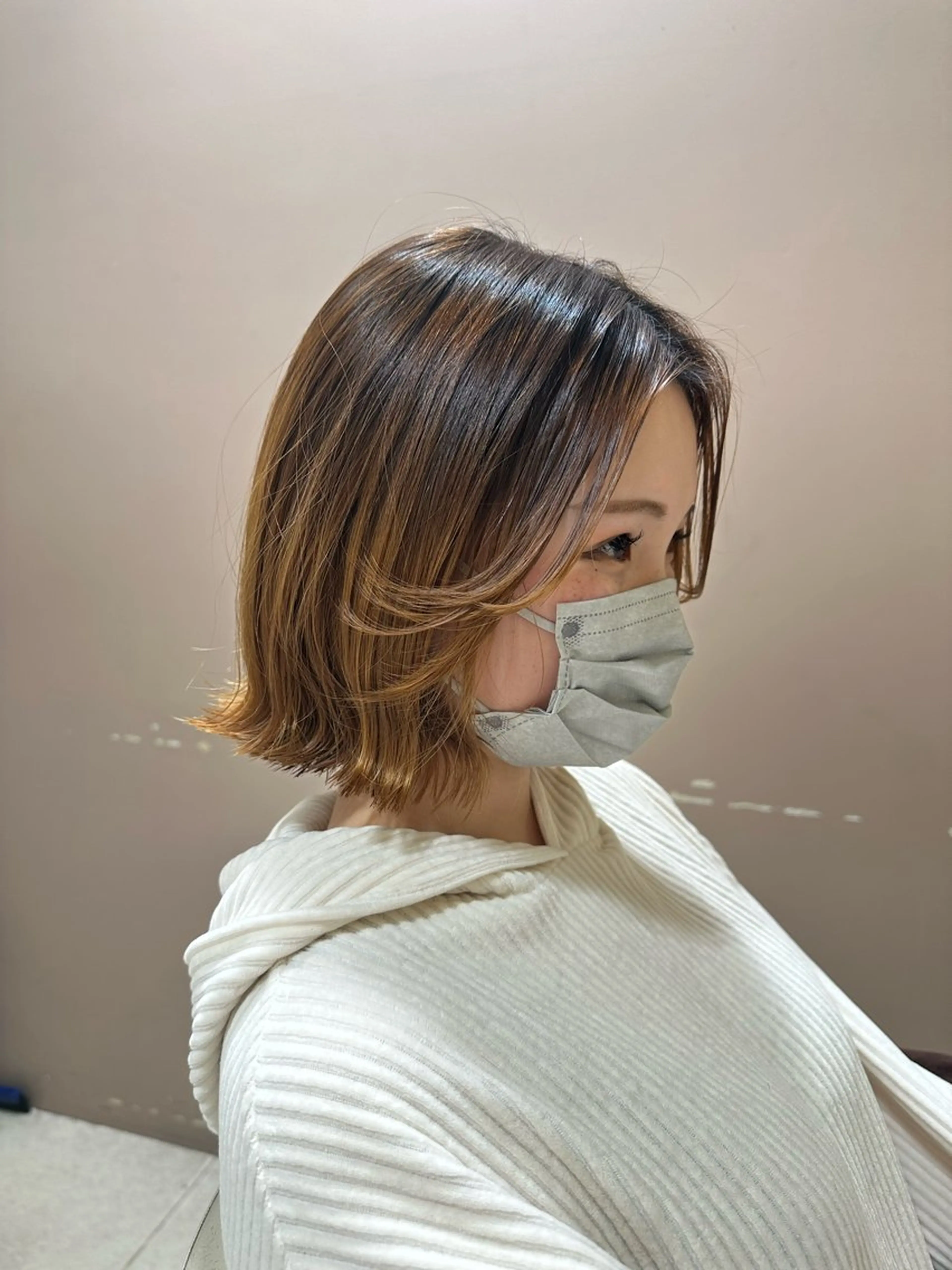 ミディアム 梅本 夢香のヘアスタイル