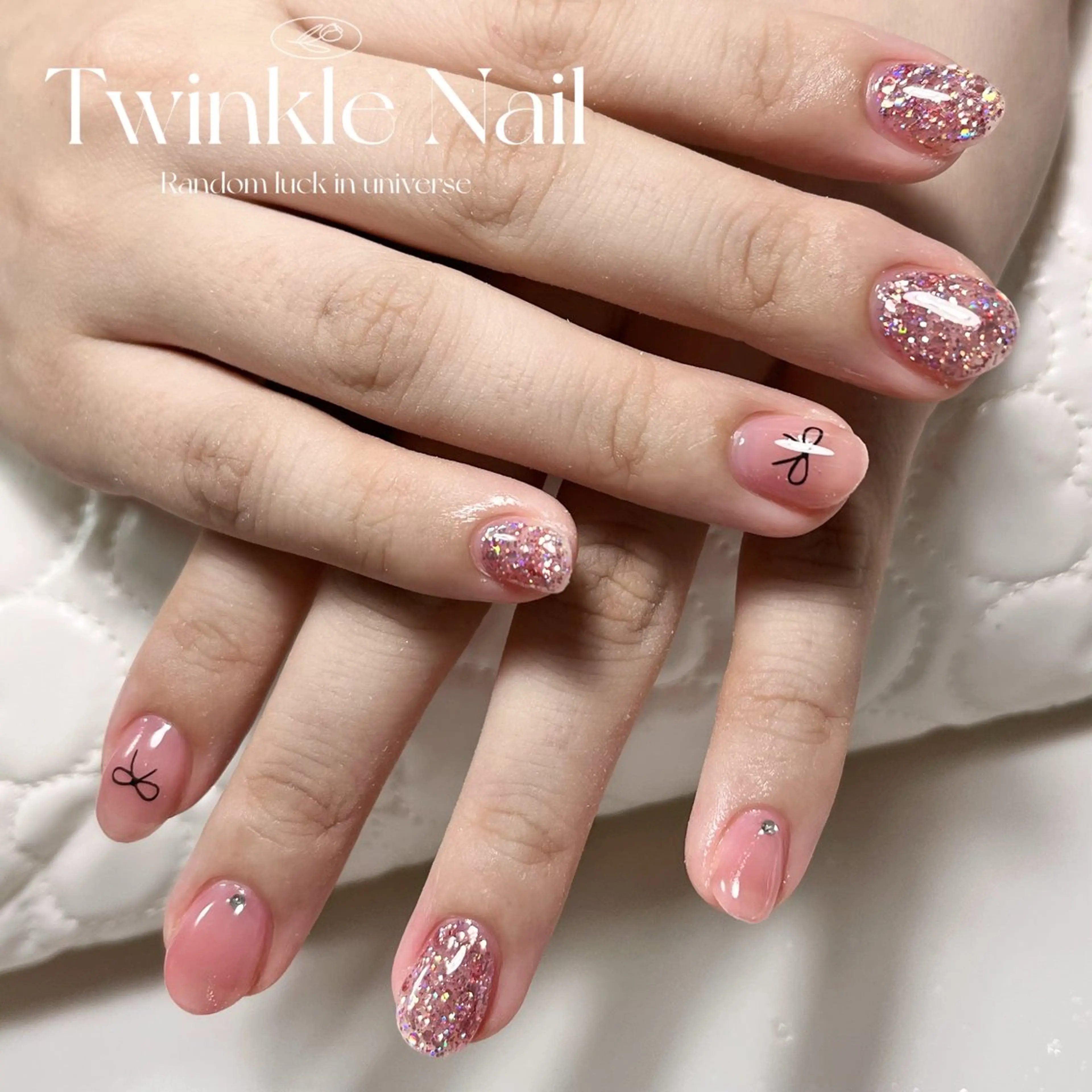 ネイル キラキラネイル リボン Twinkle Nail Kuboのネイルデザイン