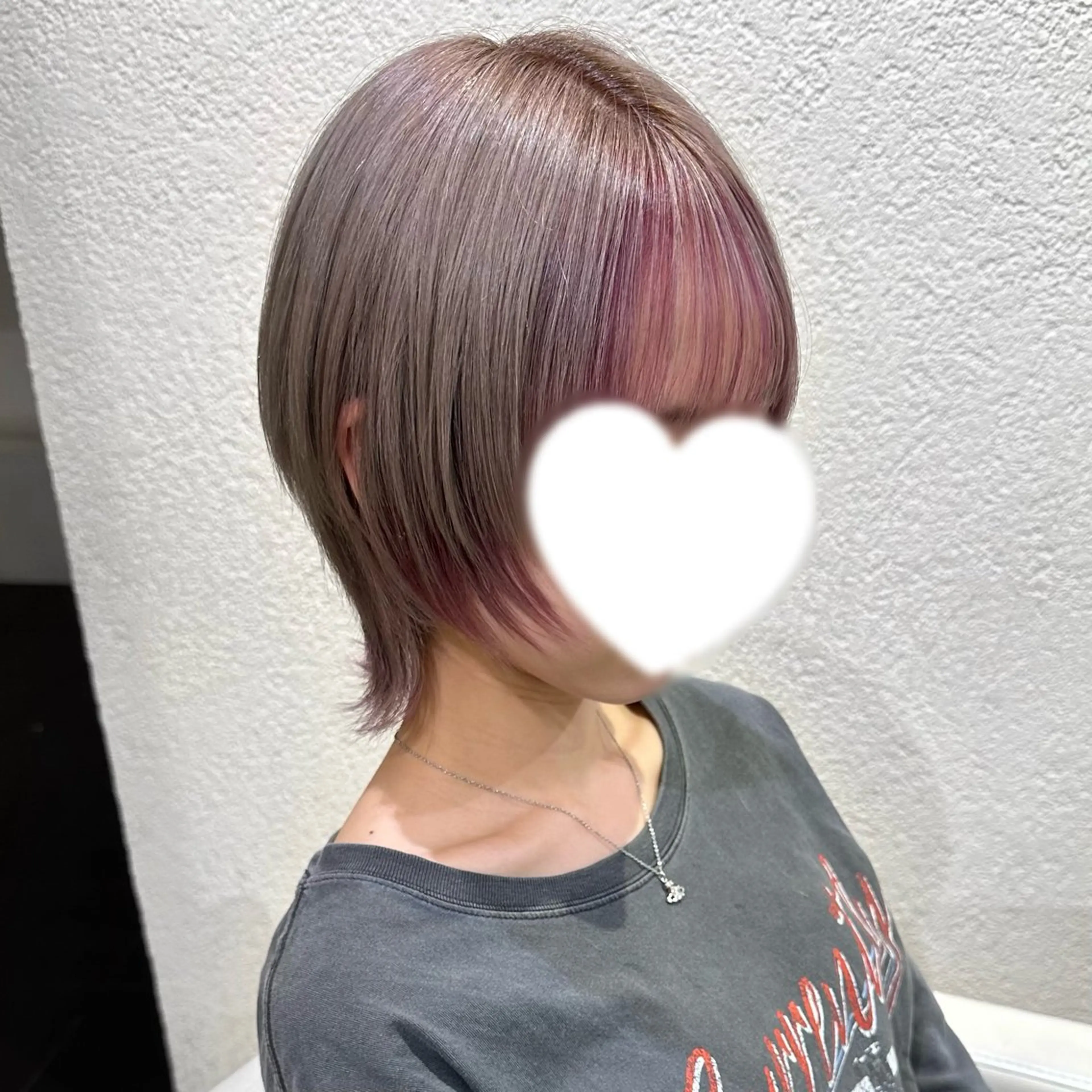 ショート カラー ヘアカラー ハイトーン×推し カラー💫Miyuのヘアスタイル