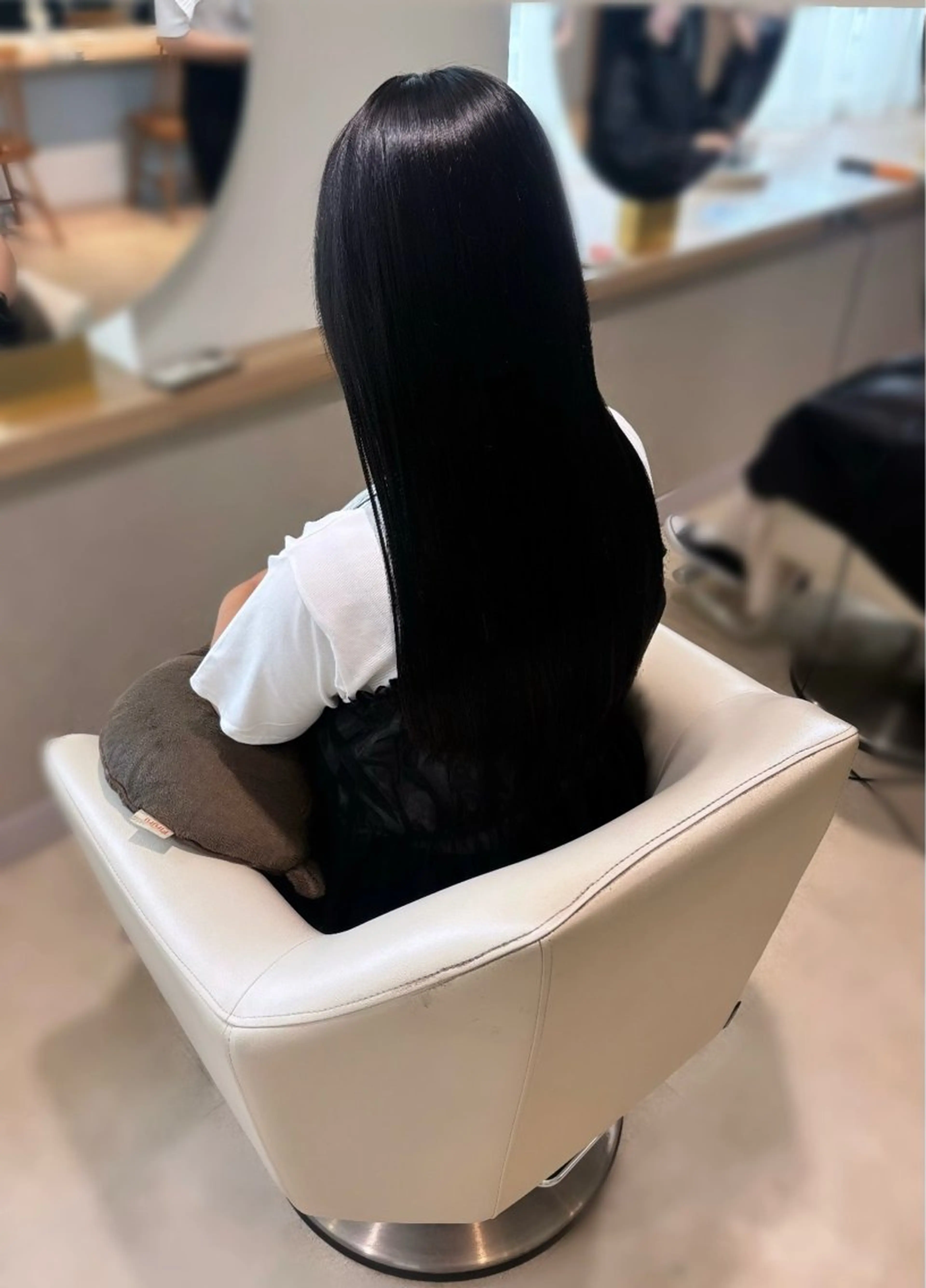 カラー 黒髪 ブルーカラー ブルーブラック La  Blanche所属・🎀大宮/艶カラー uta🎀のヘアスタイル