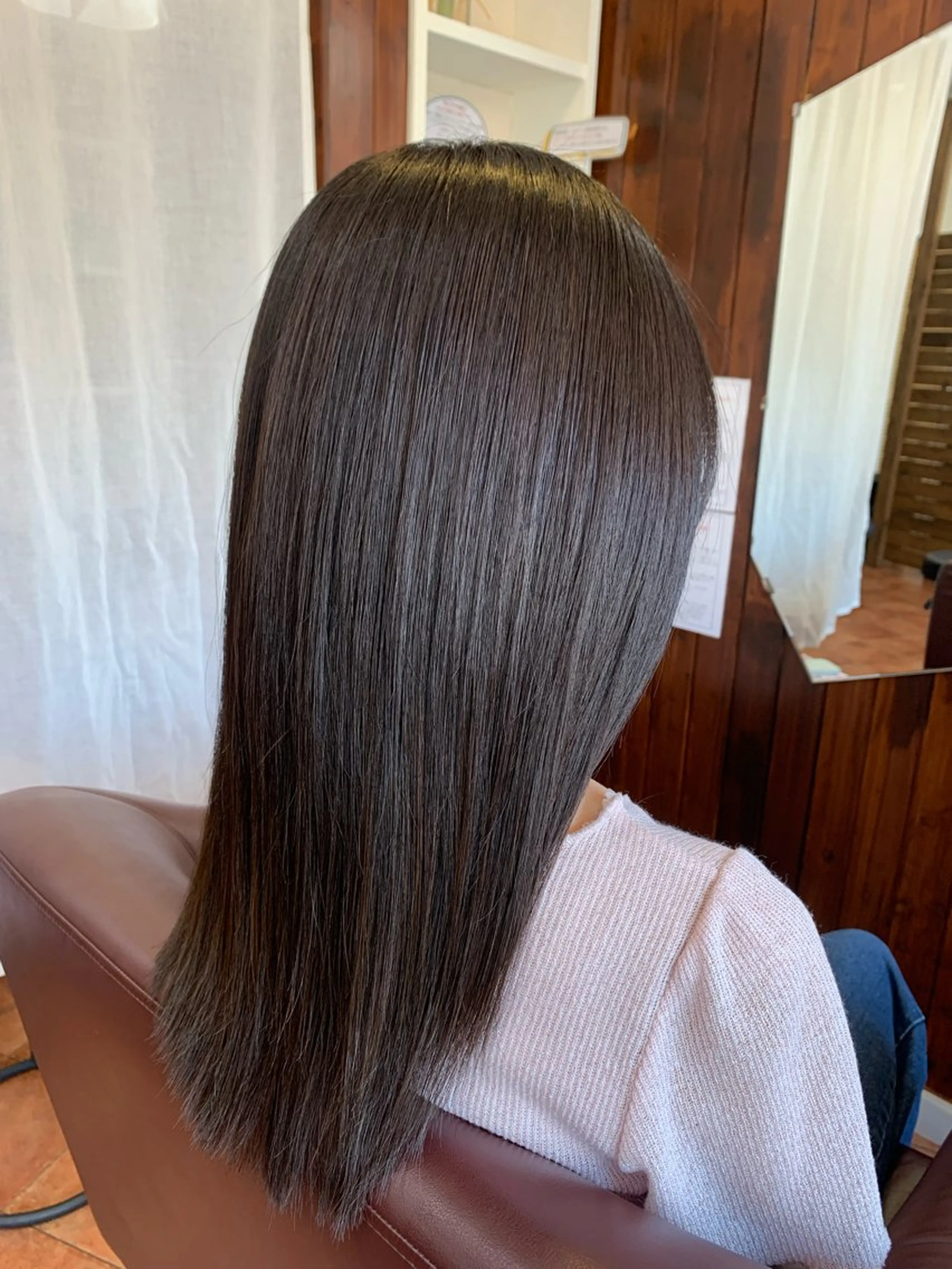 ロング カラー ベージュカラー 髪質改善 トリートメント カット ヘアカラー トリートメント 髪質改善NAOS所属・(髪質改善NAOS) EMIのヘアスタイル