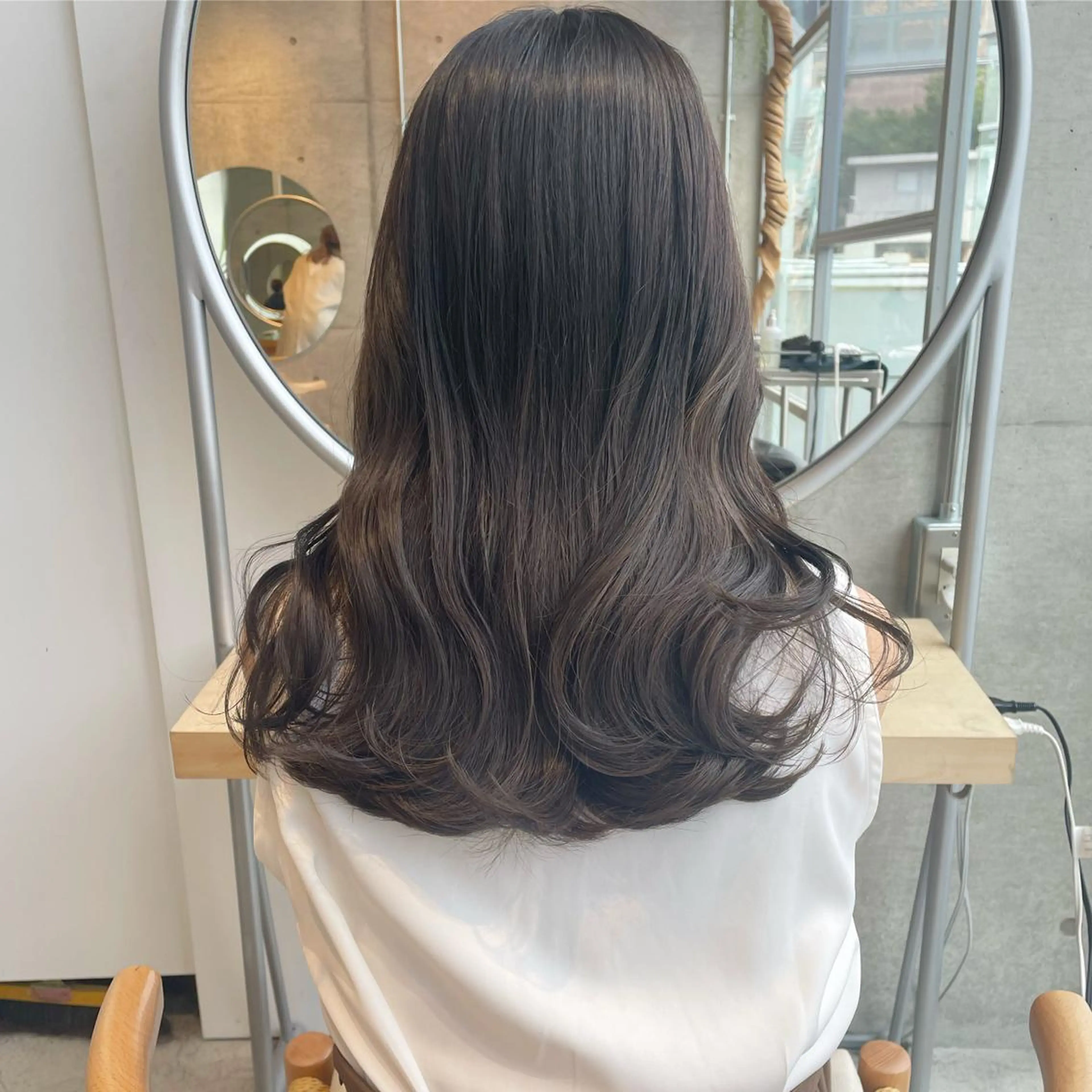 ロング カラー カット ヘアカラー トリートメント レイヤーカット🎀 kanaのヘアスタイル