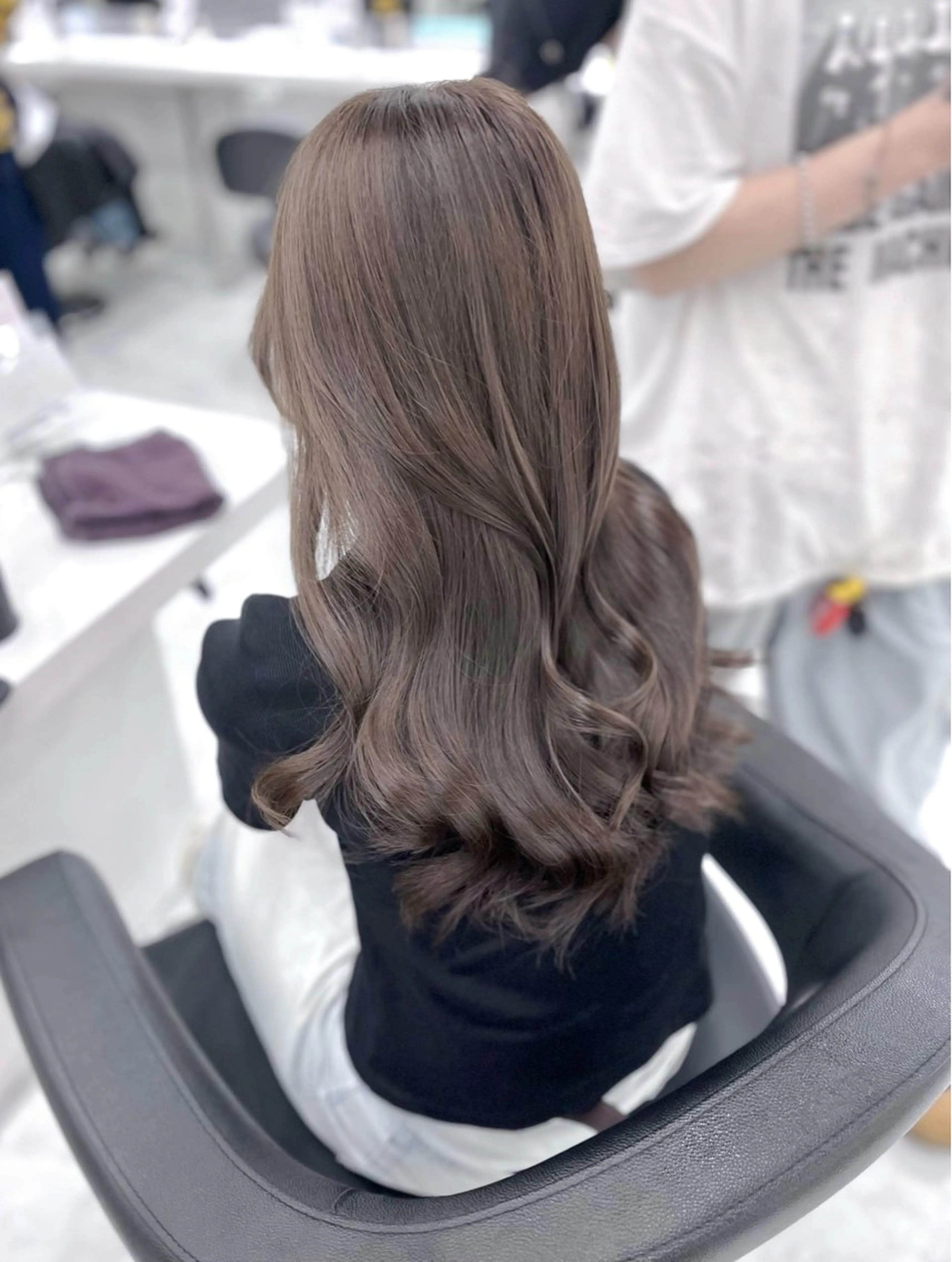 セミロング カラー ヘアアレンジ サロウィン渋谷宇田川店所属・ハッシュカット/韓国 レイヤー/Arataのヘアスタイル