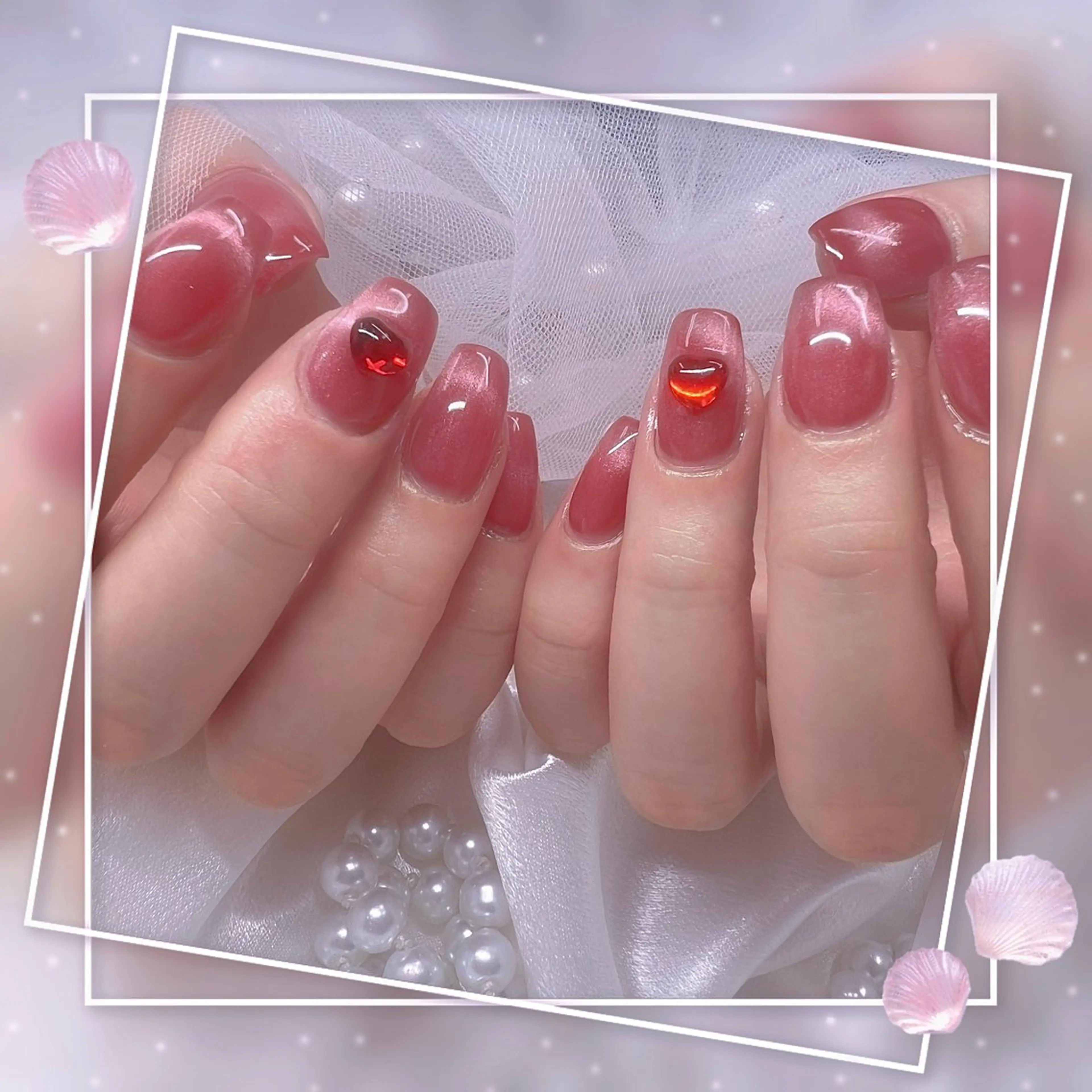 ネイル チークネイル ガーリー グラデーション マグネットネイル ピンク ハンドネイル Chill Nailsalonのネイルデザイン