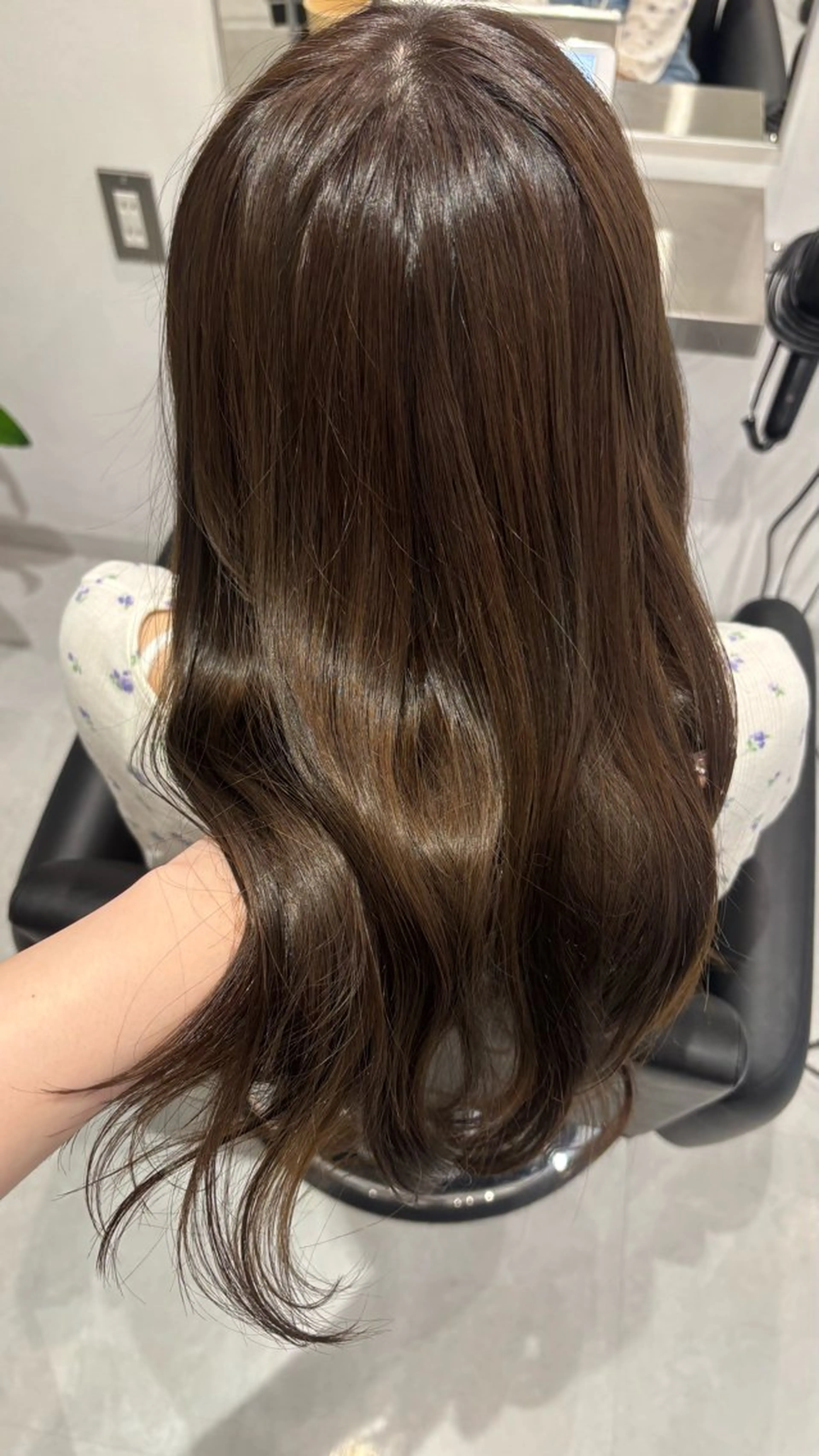 セミロング カラー ベージュカラー ブリーチ ブラウンカラー ケアブリーチ カシス カット ヘアカラー トリートメント 艶感×抜け感hair /ReLit 正源のヘアスタイル